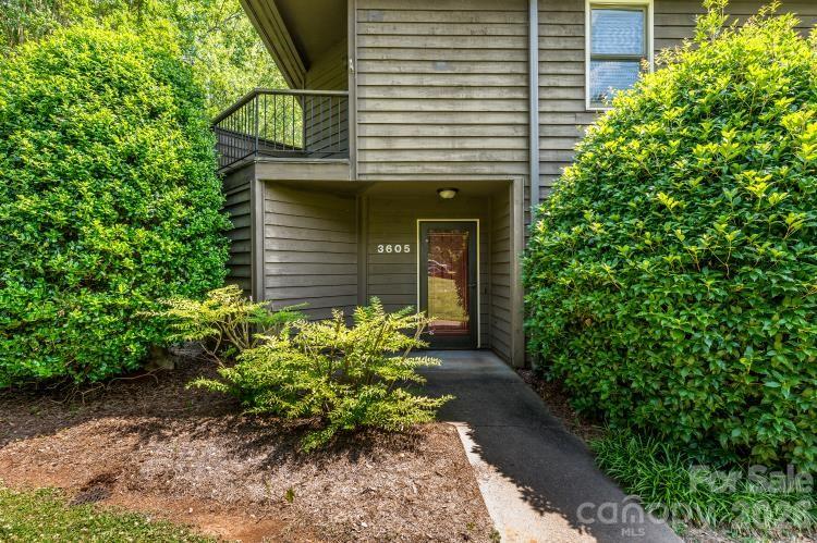 3605 Colony Crossing Drive Property Photo 2