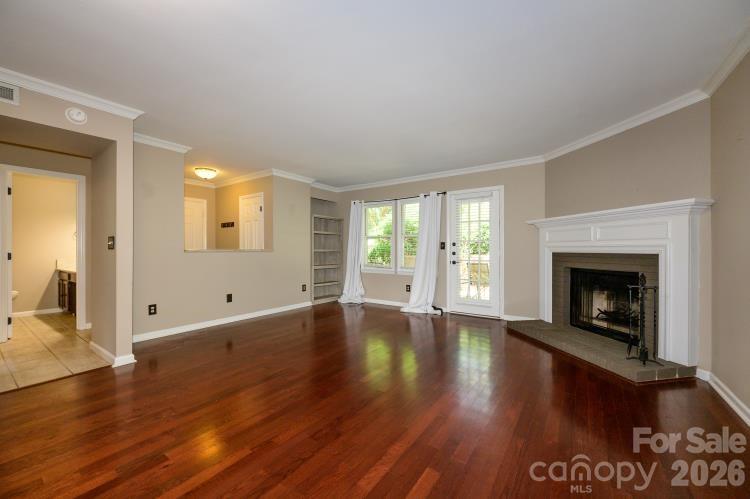 3605 Colony Crossing Drive Property Photo 12
