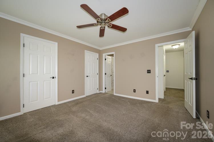 3605 Colony Crossing Drive Property Photo 18
