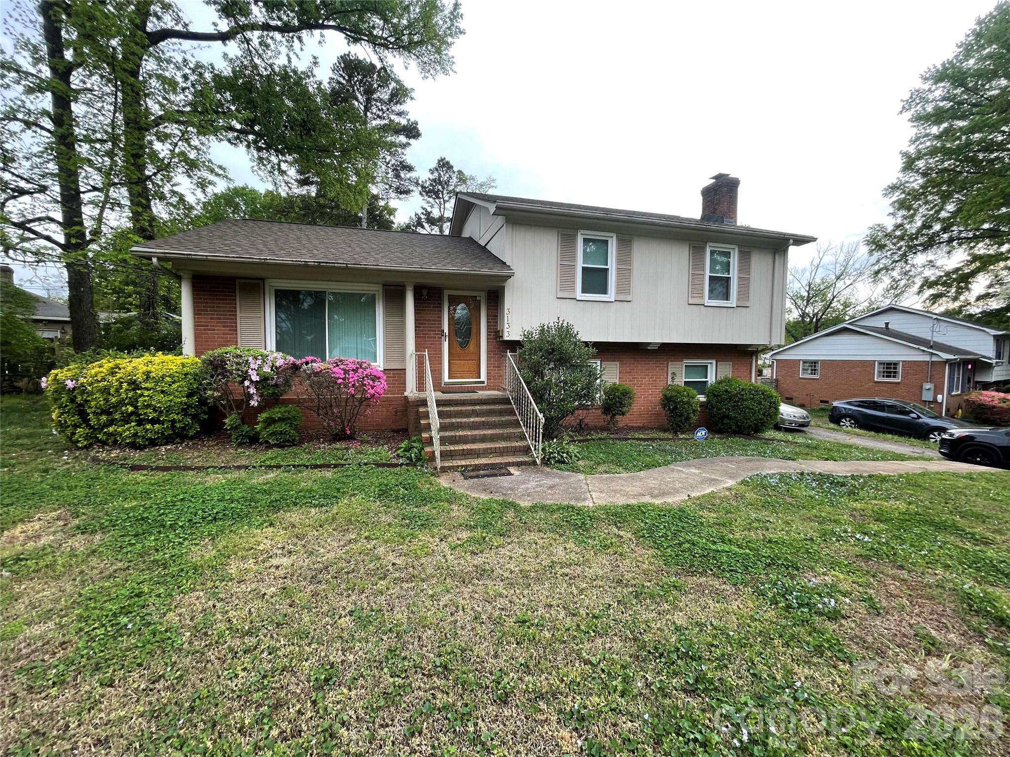 3133 Rosehill Drive Property Photo 1