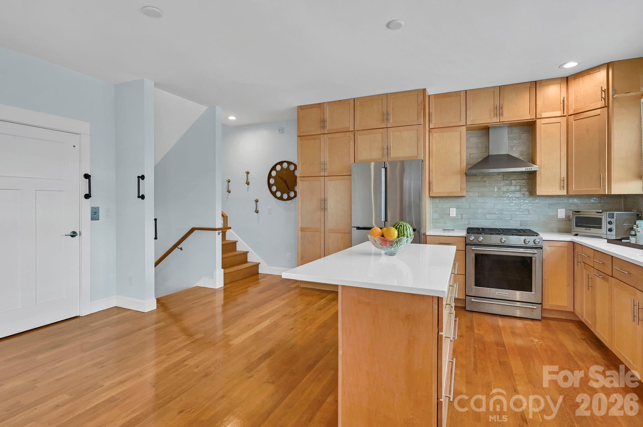 406 Kessler Place Property Photo 17