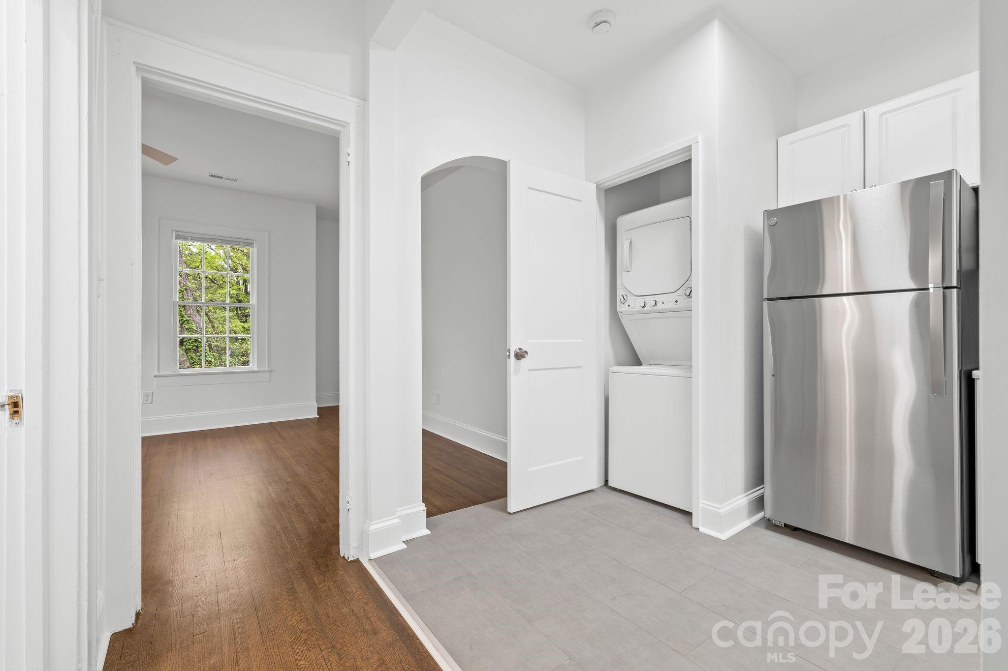 2112 Crescent Avenue 4 Property Photo 10