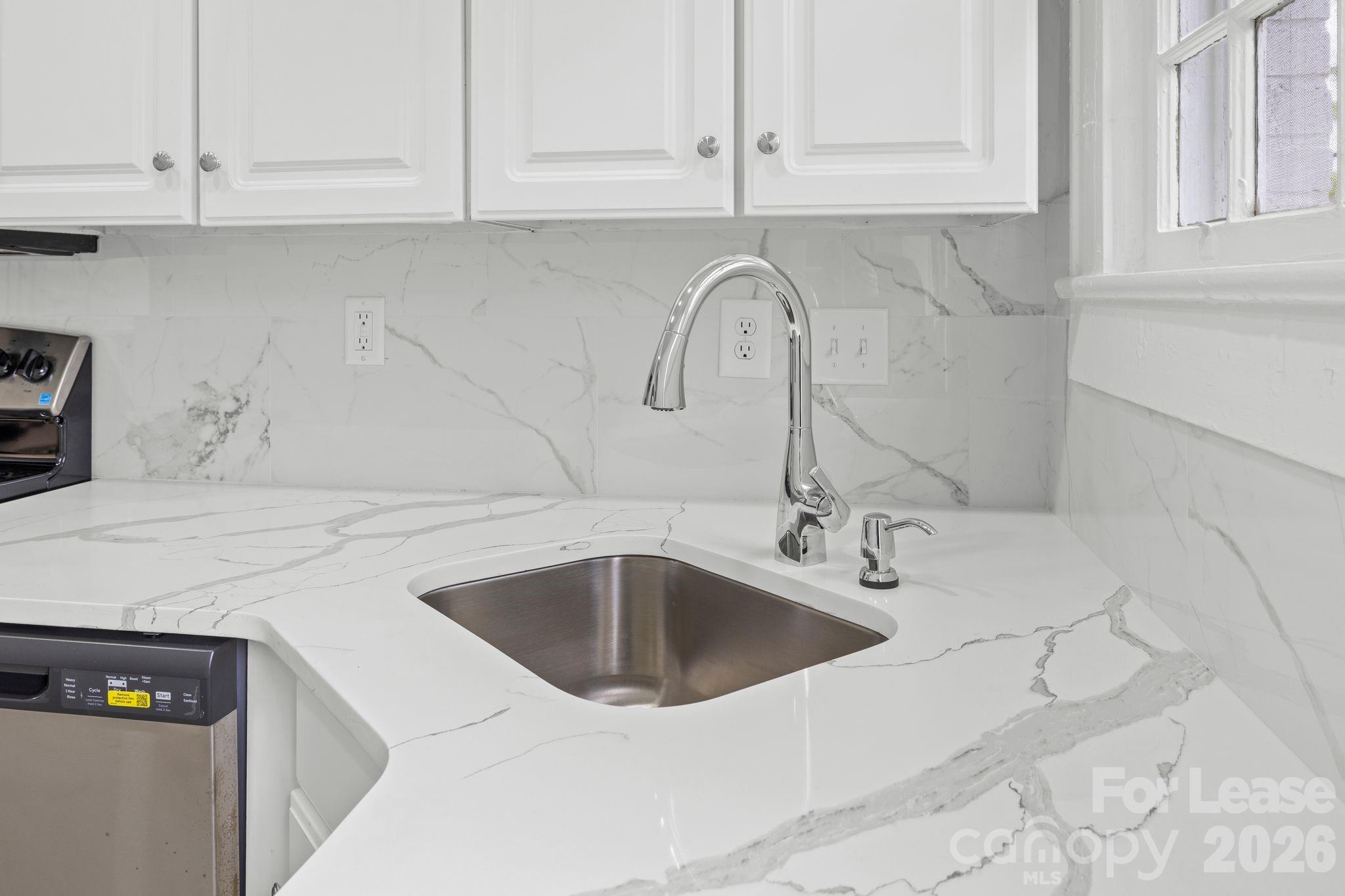 2112 Crescent Avenue 4 Property Photo 12
