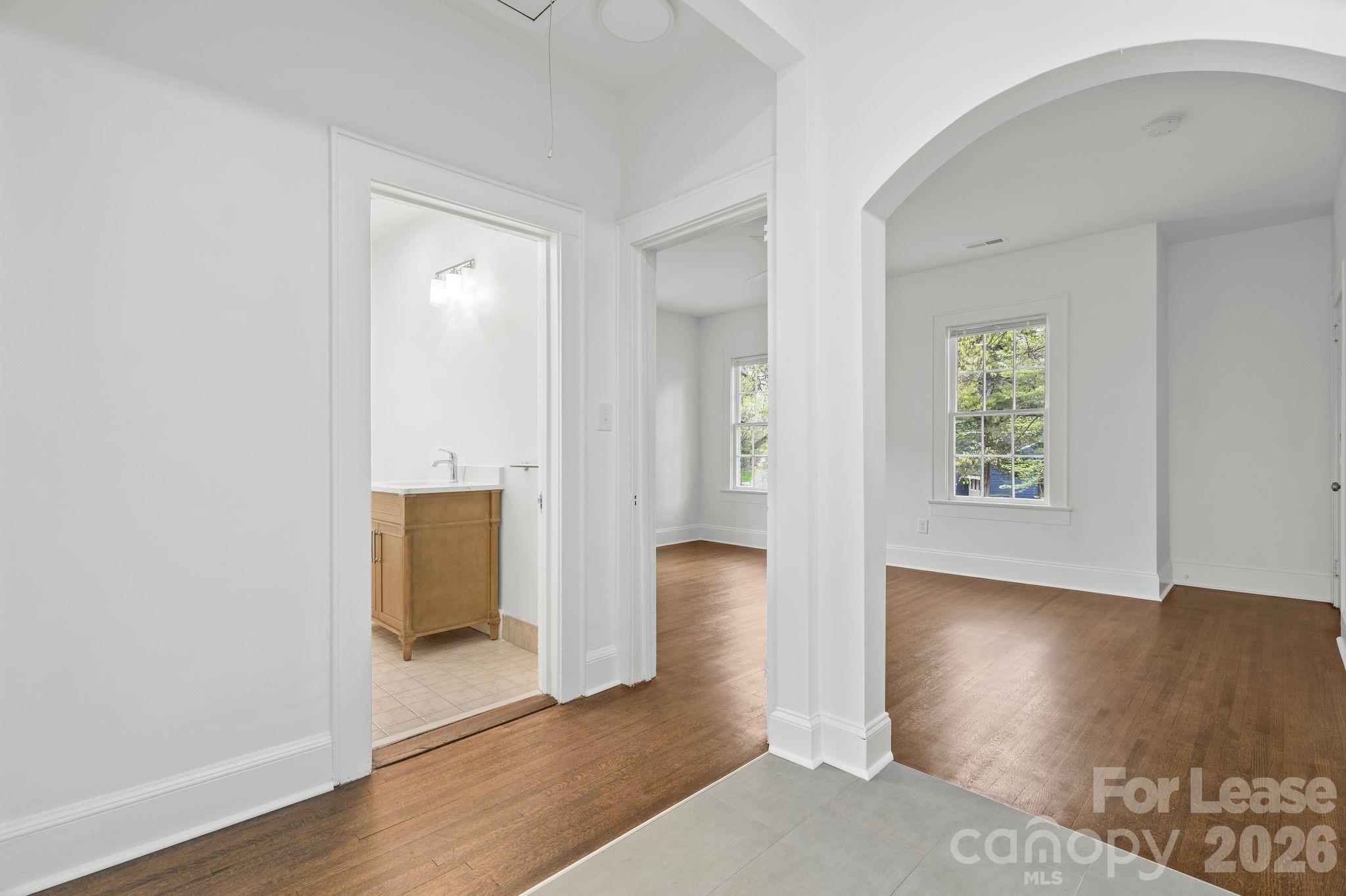 2112 Crescent Avenue 4 Property Photo 20