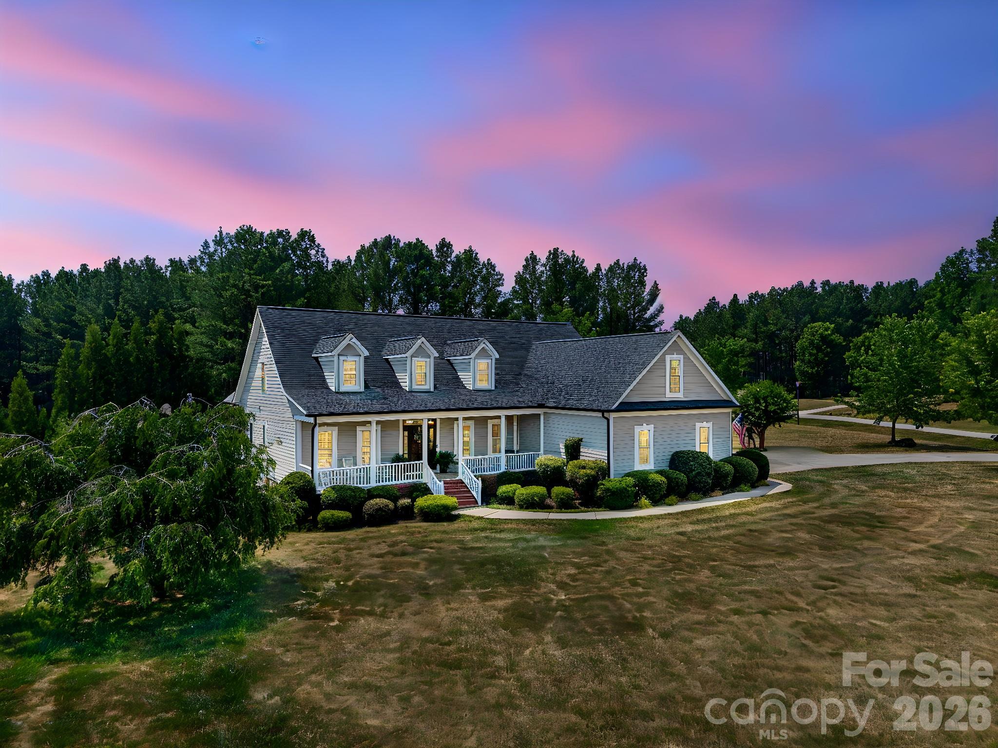 3020 N Ridge Court Property Photo 1