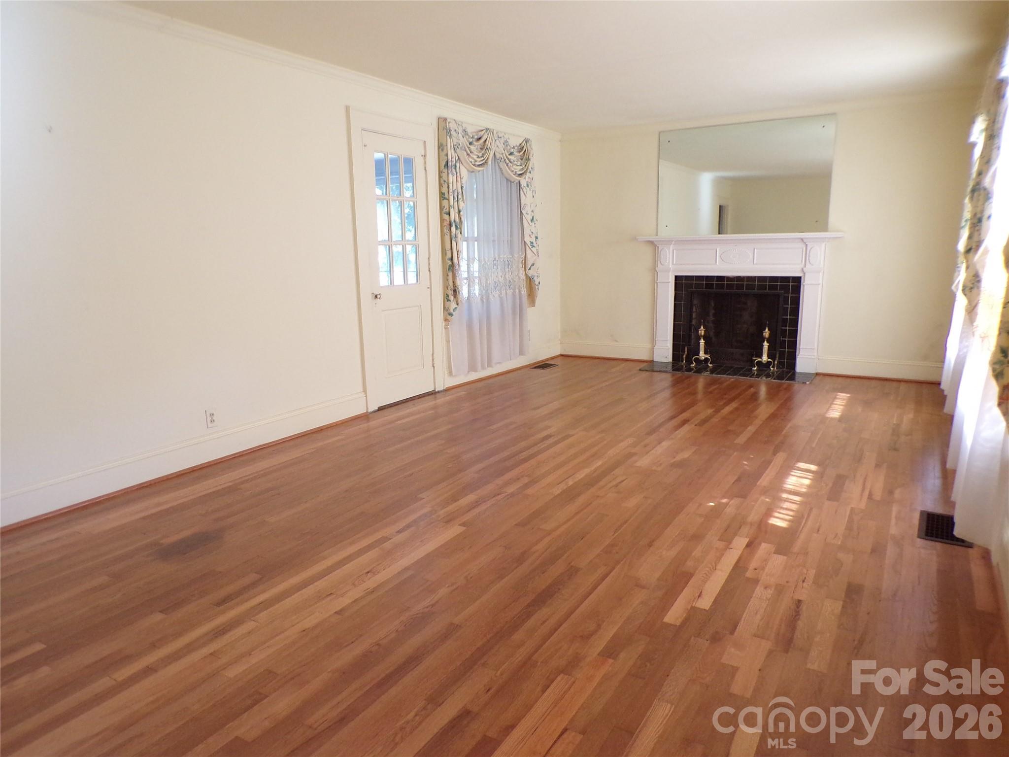 608 1st Street Property Photo 36