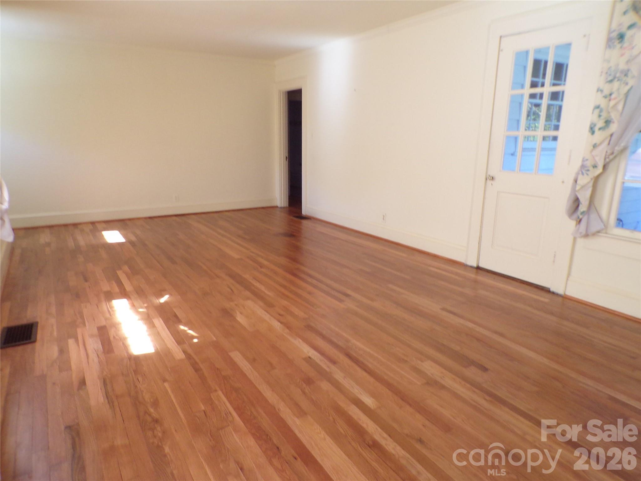 608 1st Street Property Photo 37