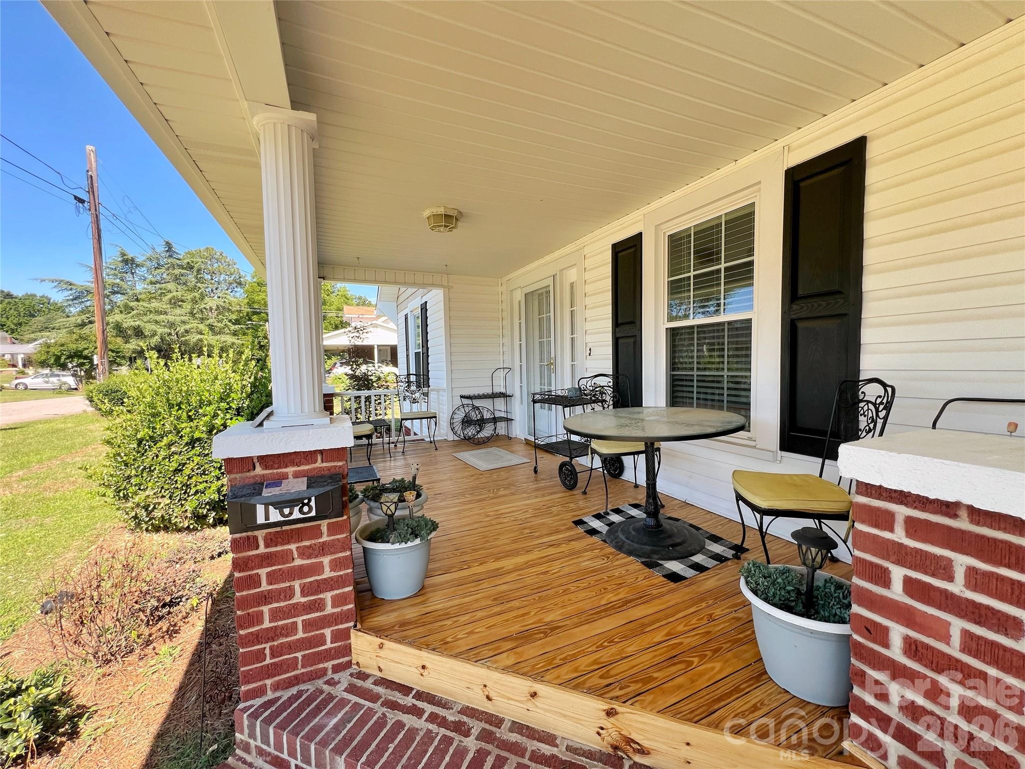 108 Snipe Street Property Photo 3