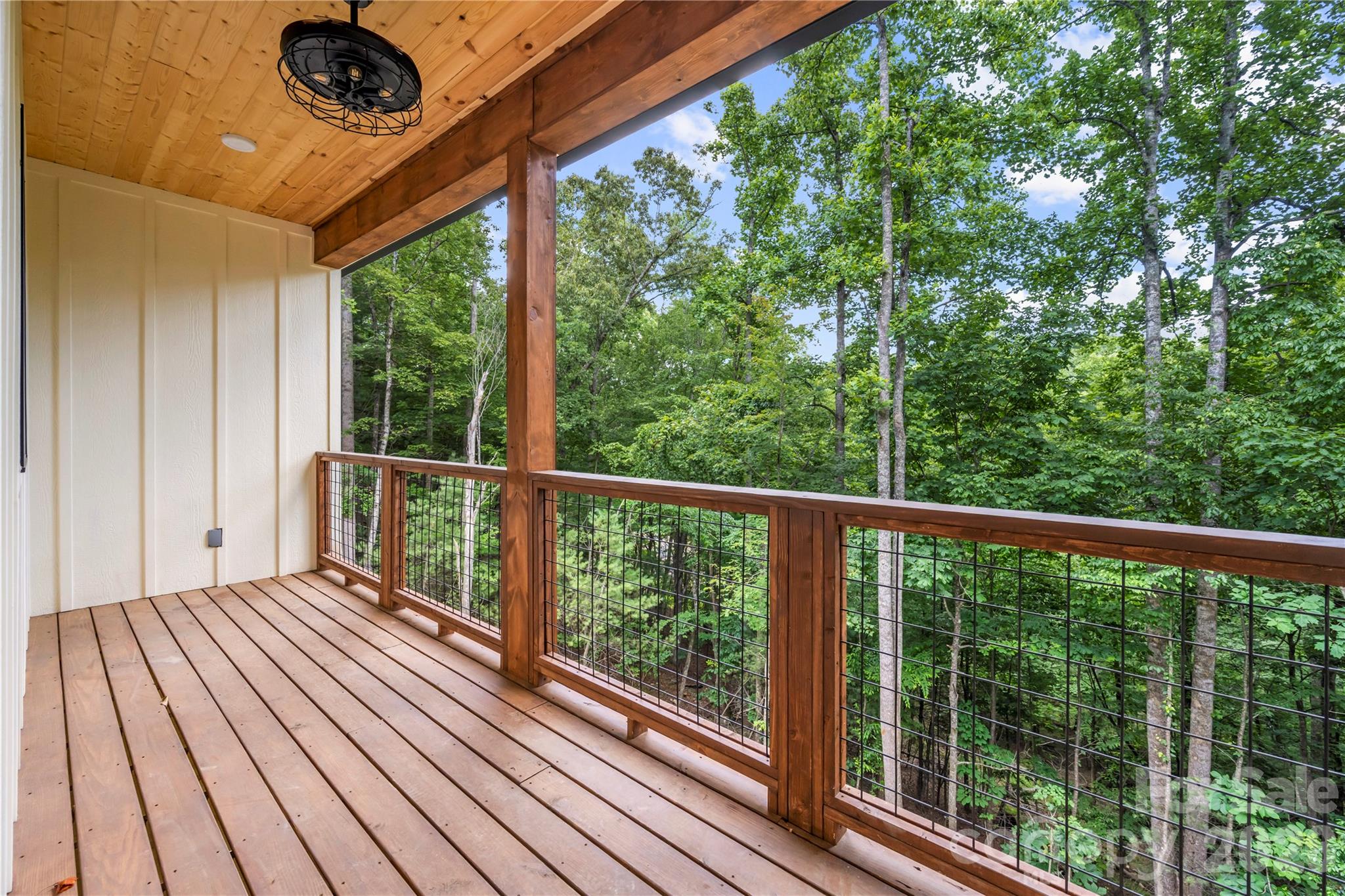 210 Hickory Tree Lane Property Photo 15