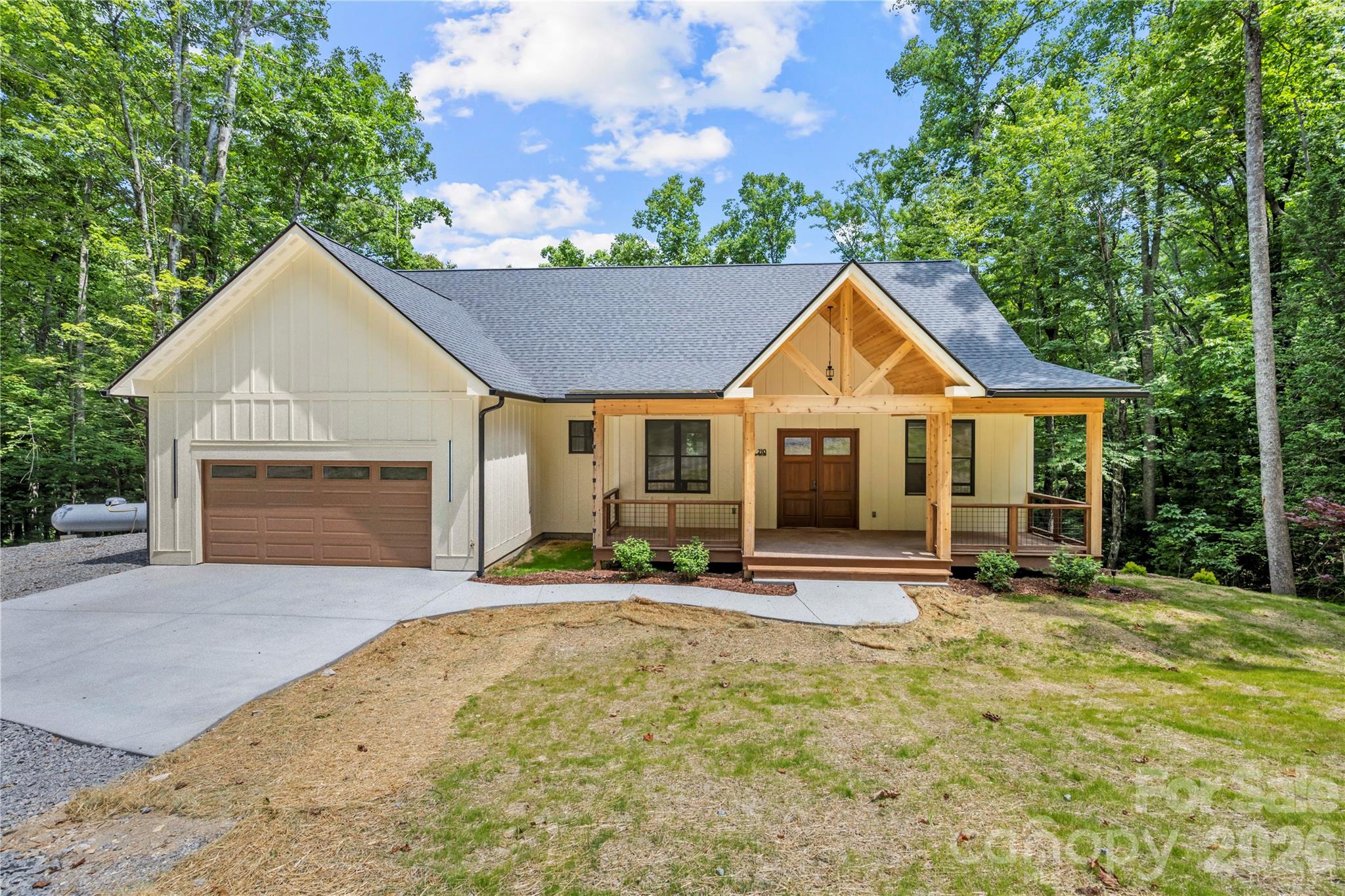 210 Hickory Tree Lane Property Photo 33