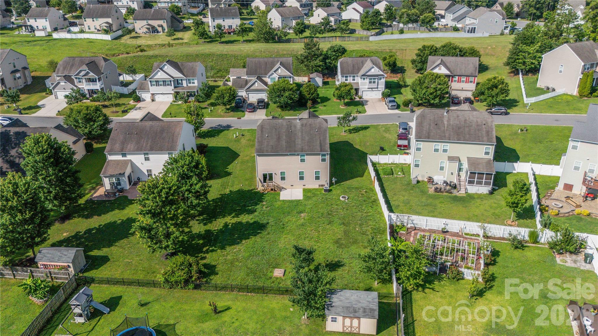 217 Hydrangea Drive Property Photo 46
