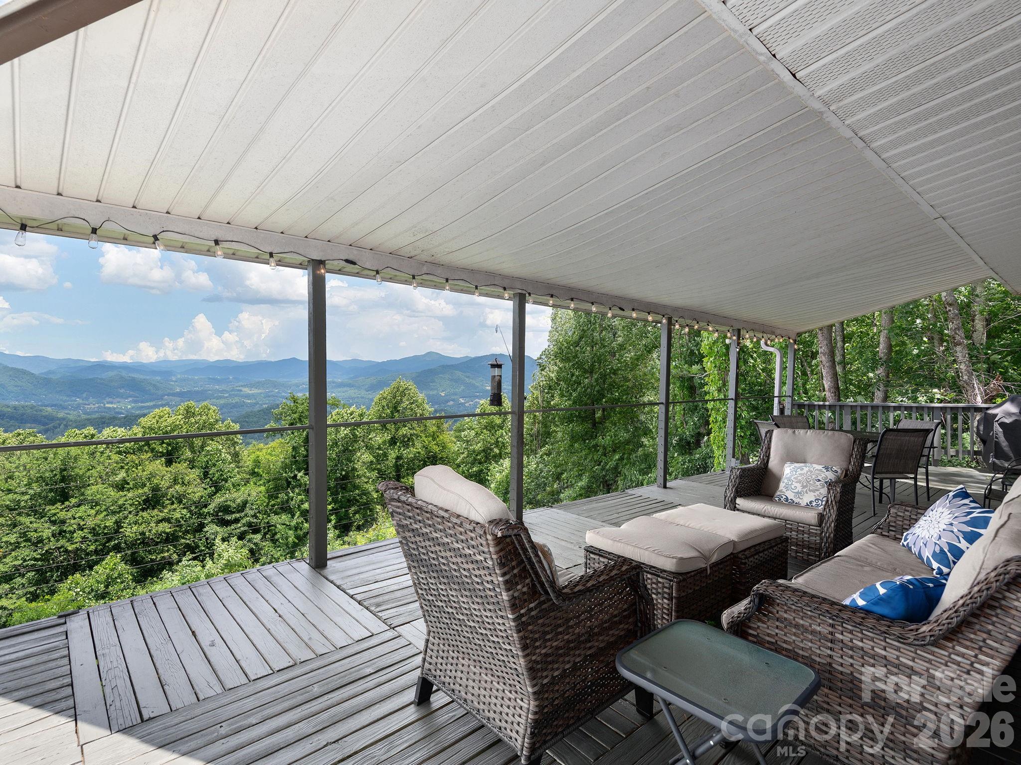 153 Windalier Lane Property Photo 10