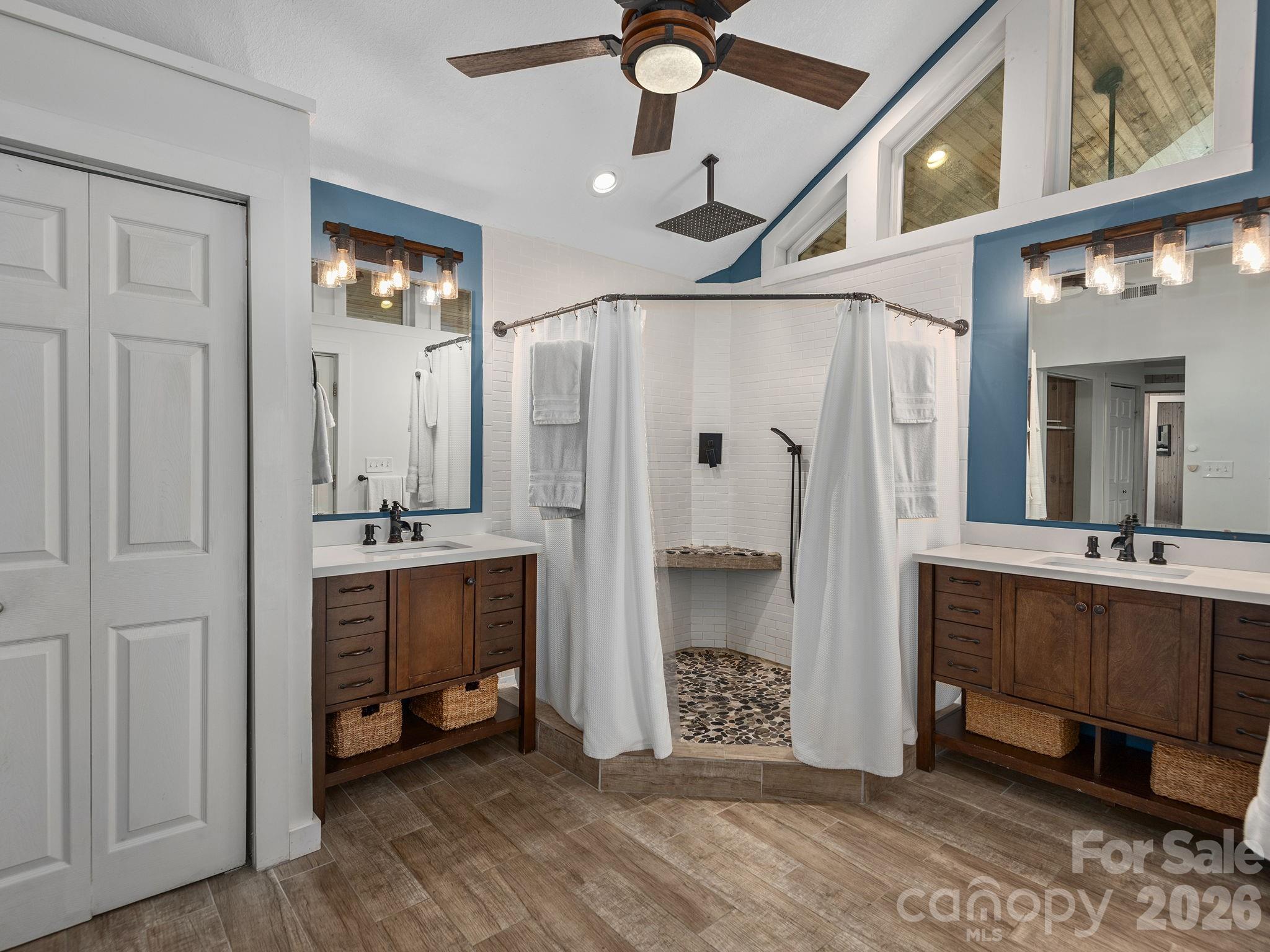 153 Windalier Lane Property Photo 23