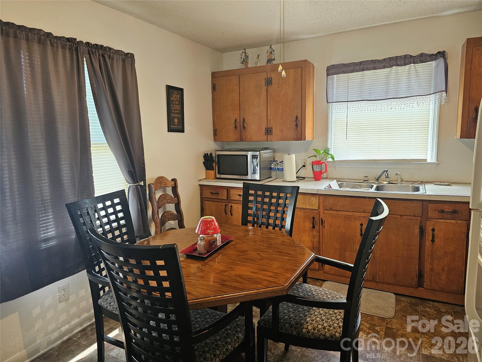 306 Wylie Park Road Property Photo 4