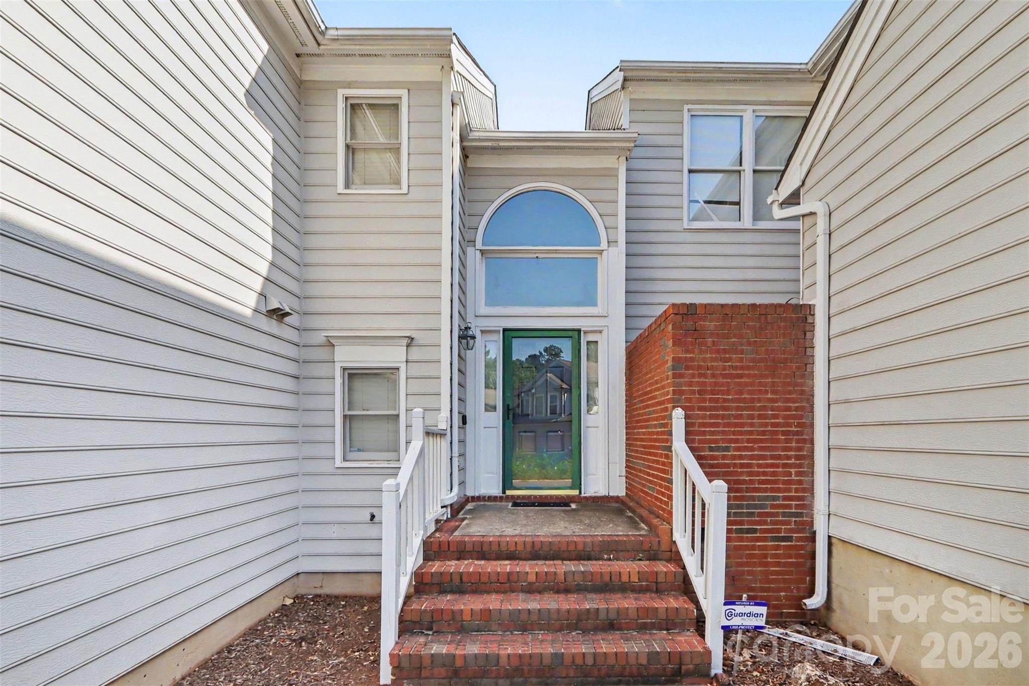 8606 Fox Chase Lane Property Photo 23