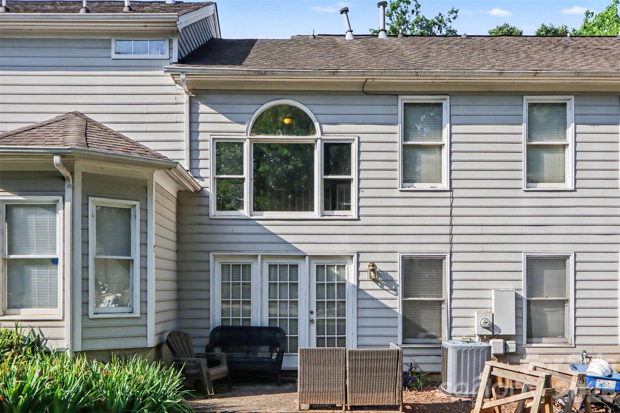 8606 Fox Chase Lane Property Photo 25