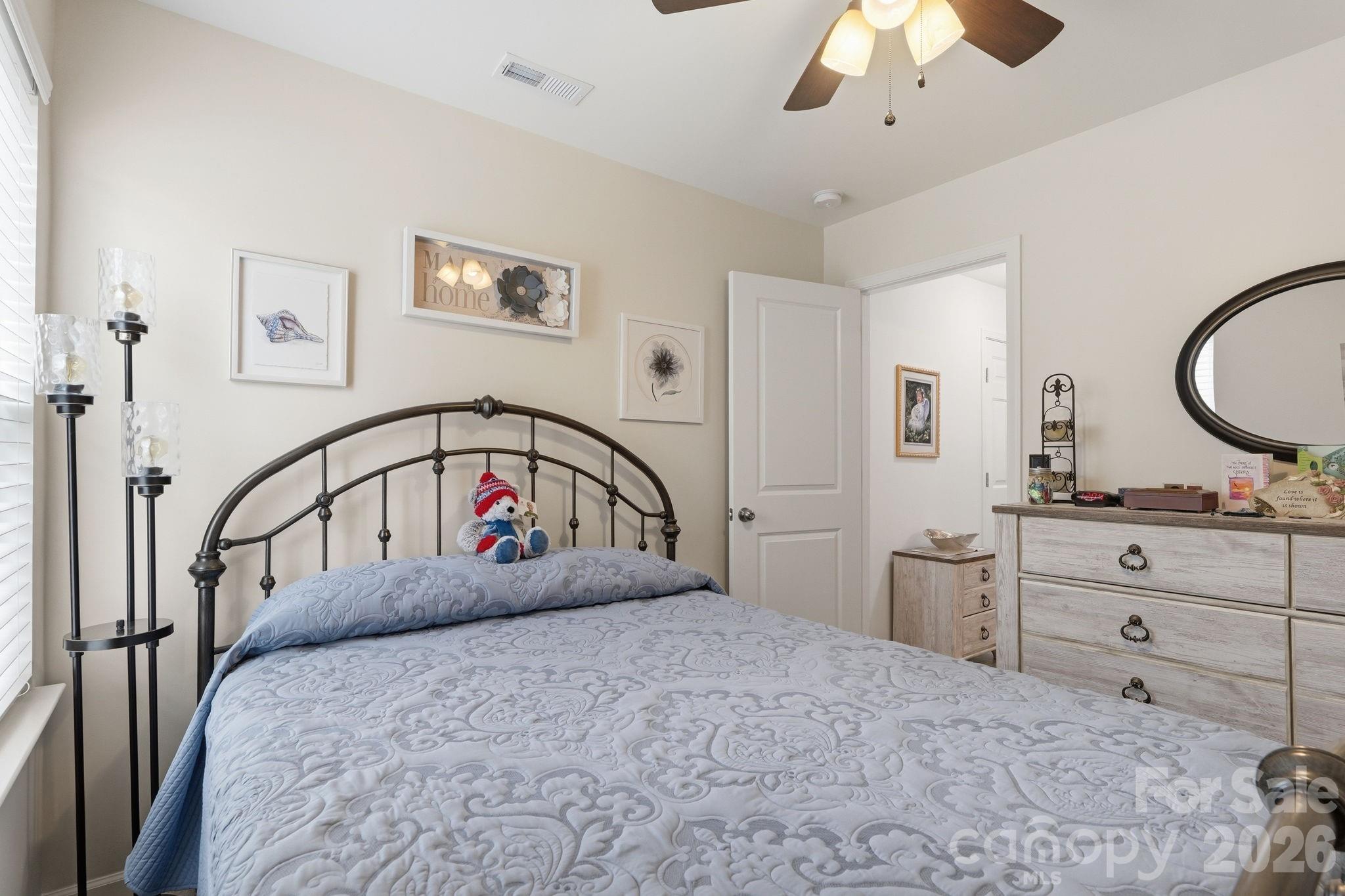 1707 Sawtooth Court Property Photo 18