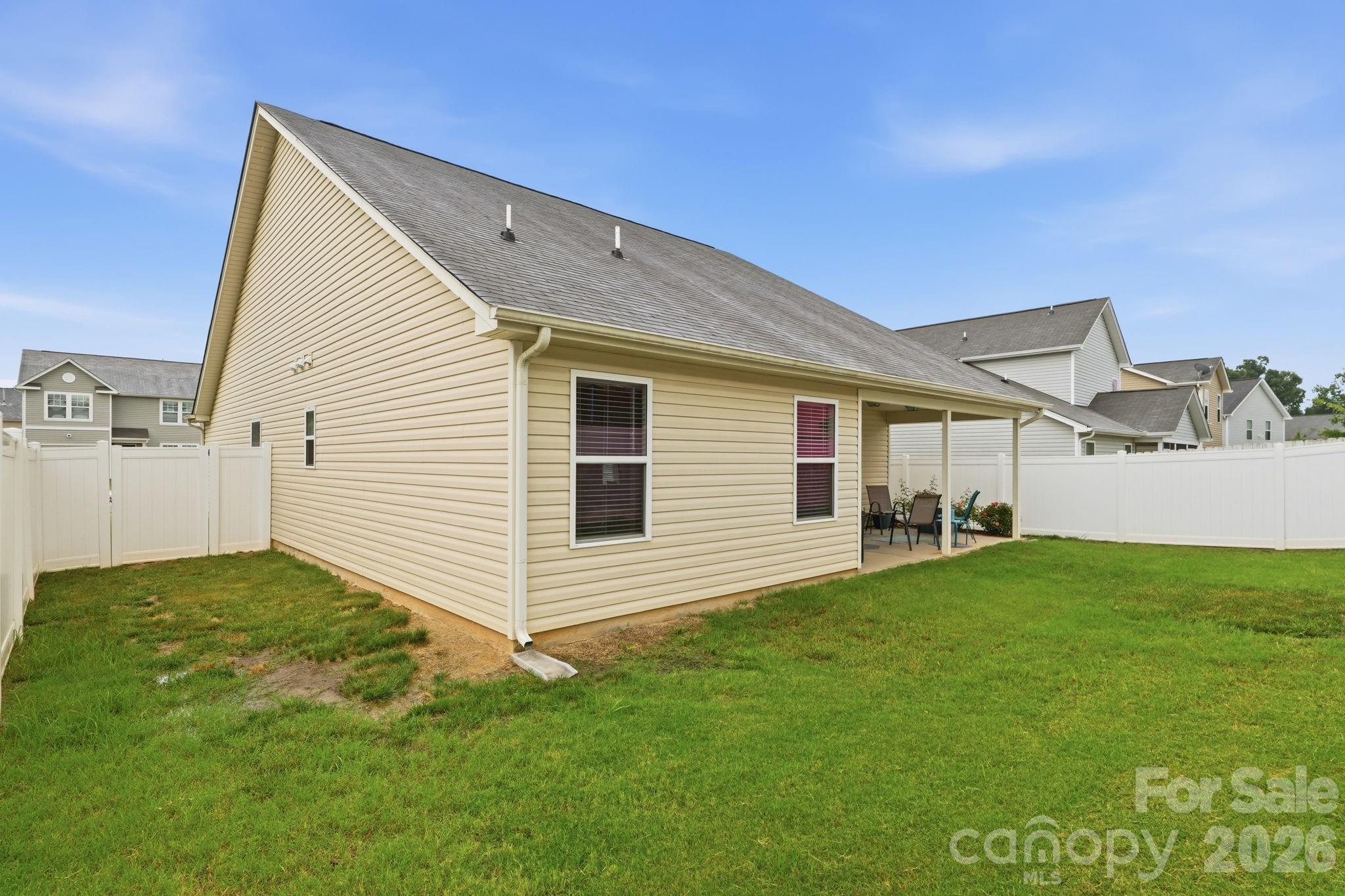 1707 Sawtooth Court Property Photo 26