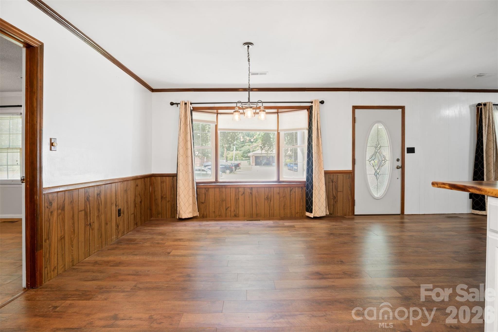 218 S Plantation Road Property Photo 9
