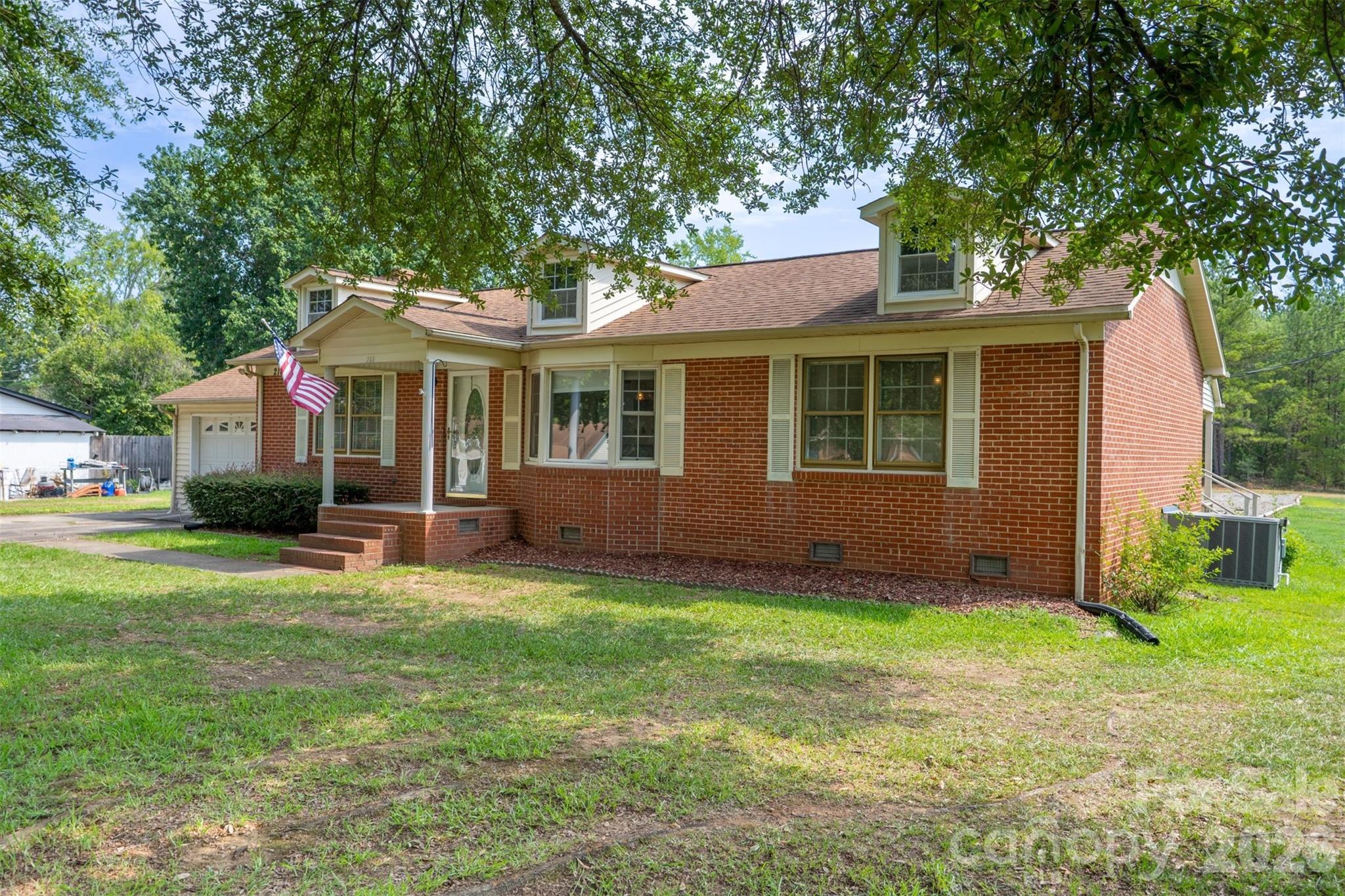 218 S Plantation Road Property Photo 34
