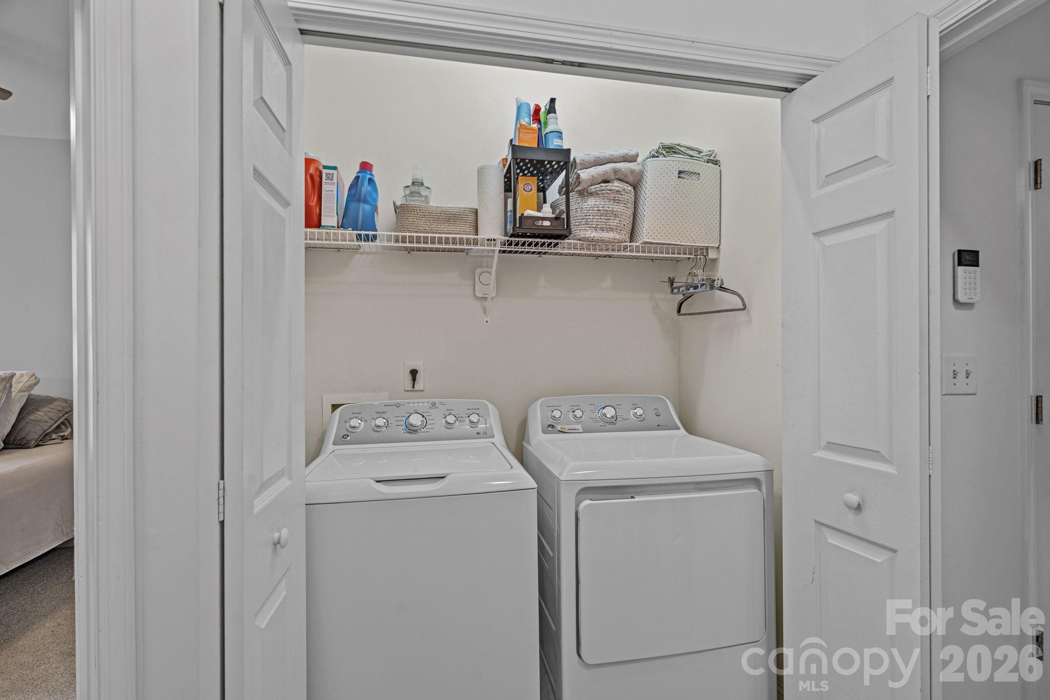222 S Torrence Street 80 Property Photo 8