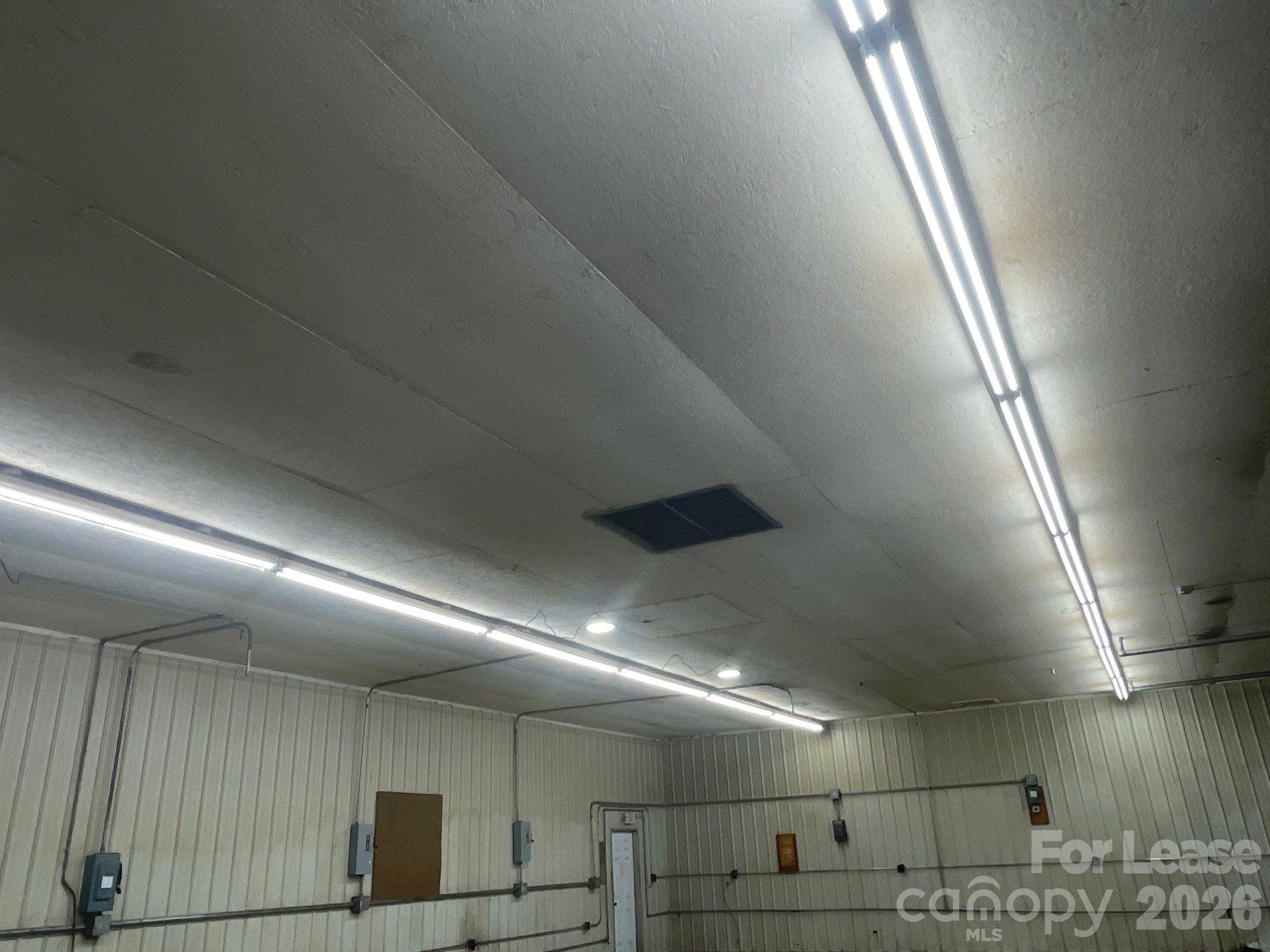 2348 Mariposa Road Property Photo 6