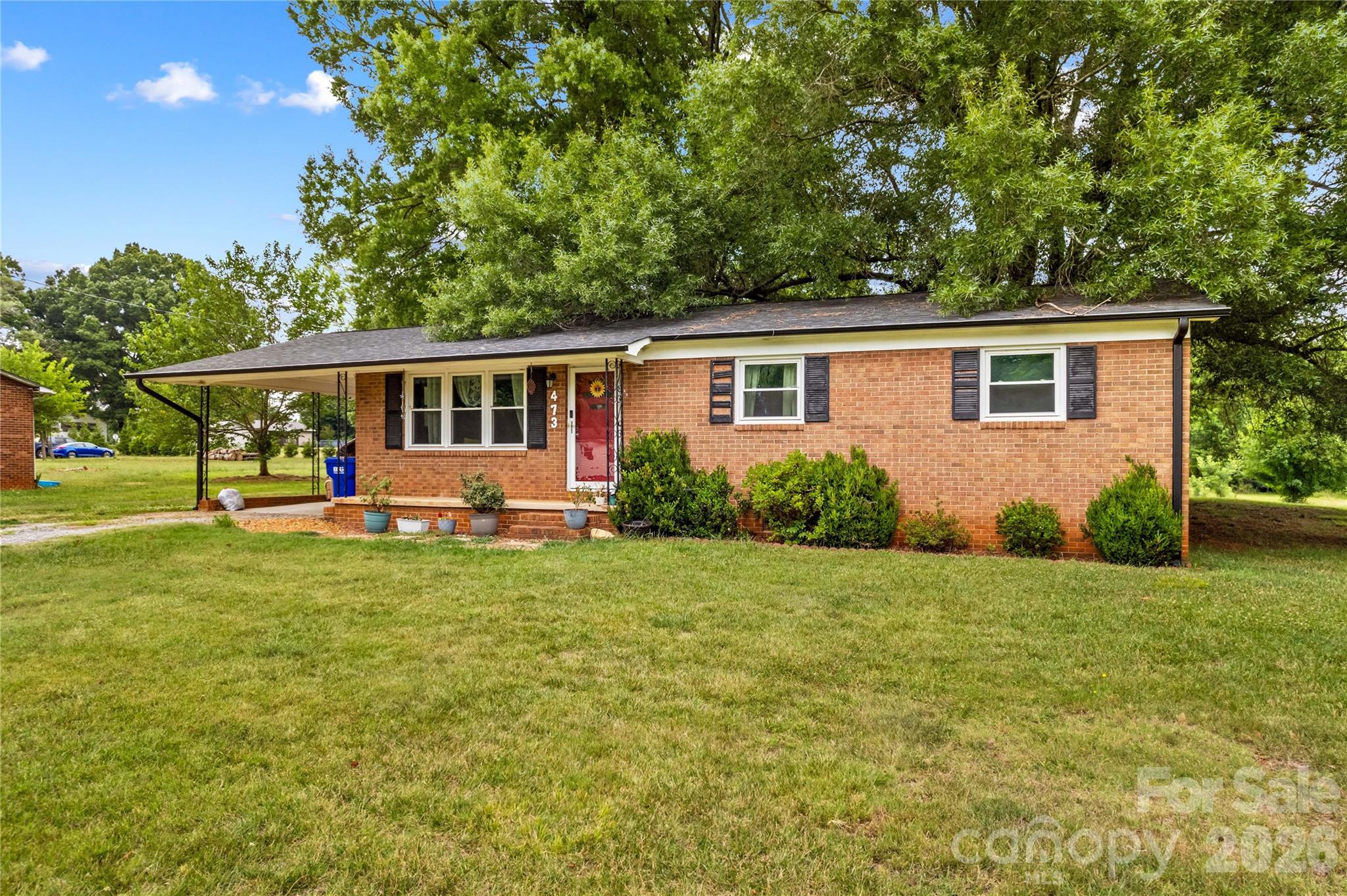 473 Nixon Road Property Photo 1