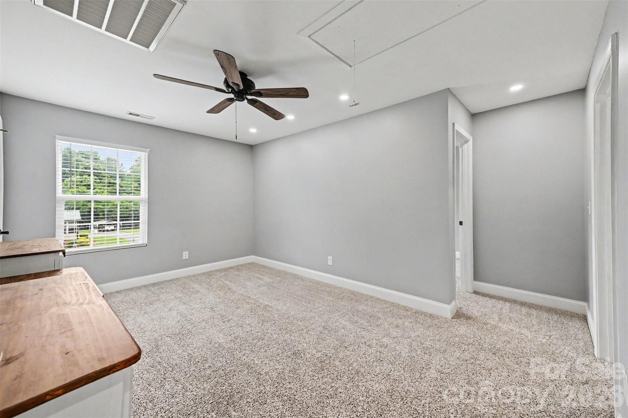 1001 Noles Drive Property Photo 19