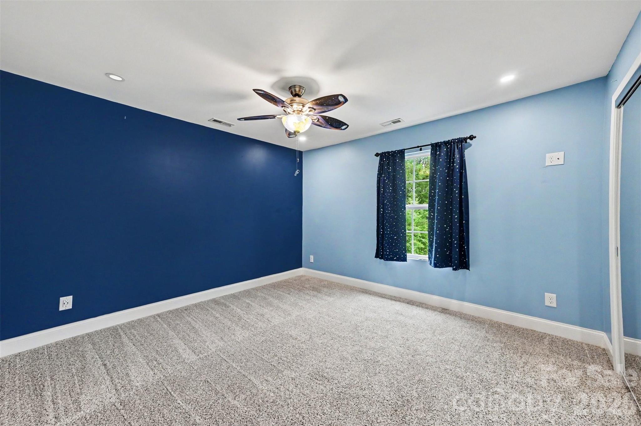 1001 Noles Drive Property Photo 27
