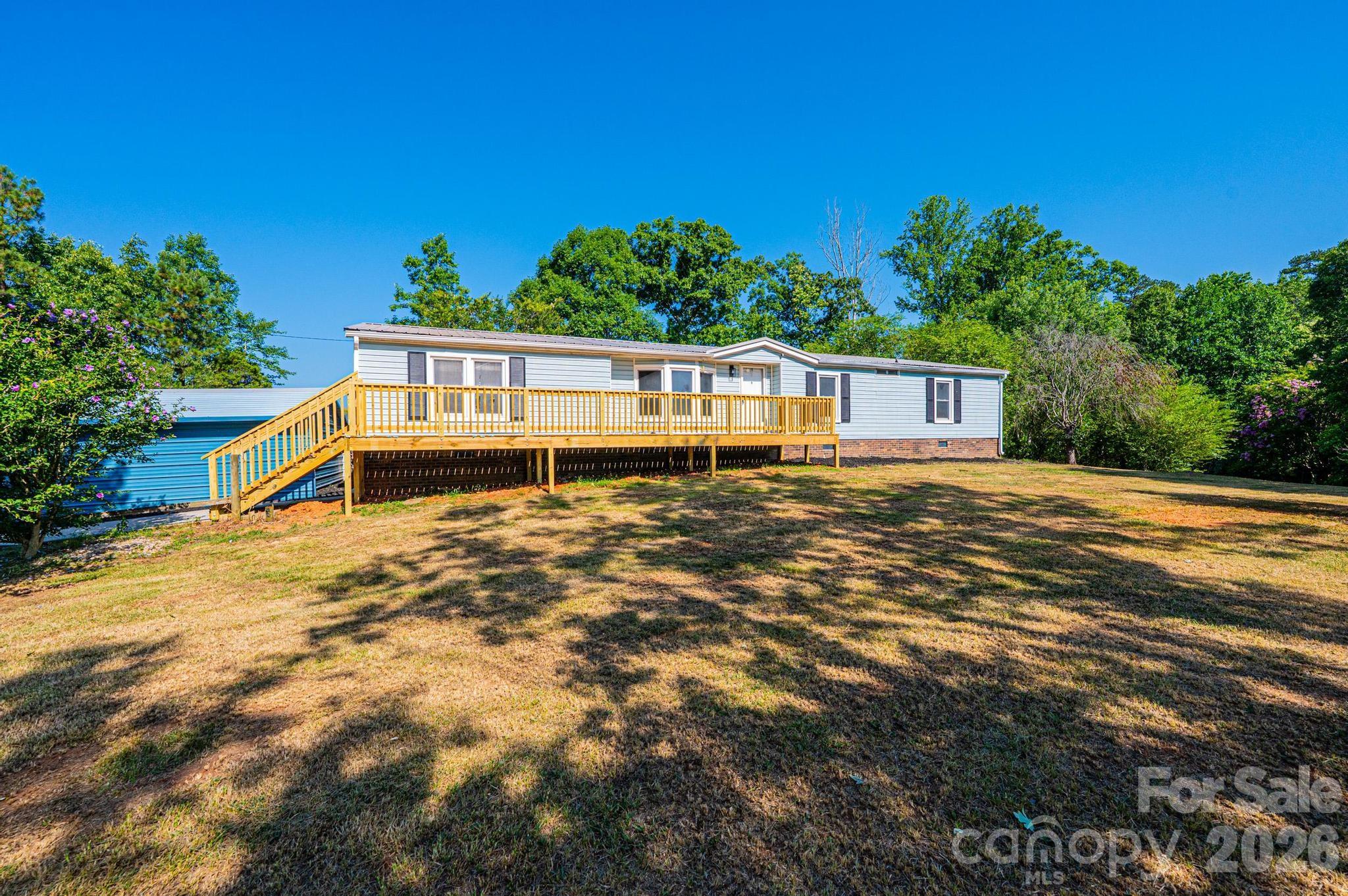 1143 Cheyenne Oaks Drive Property Photo 2