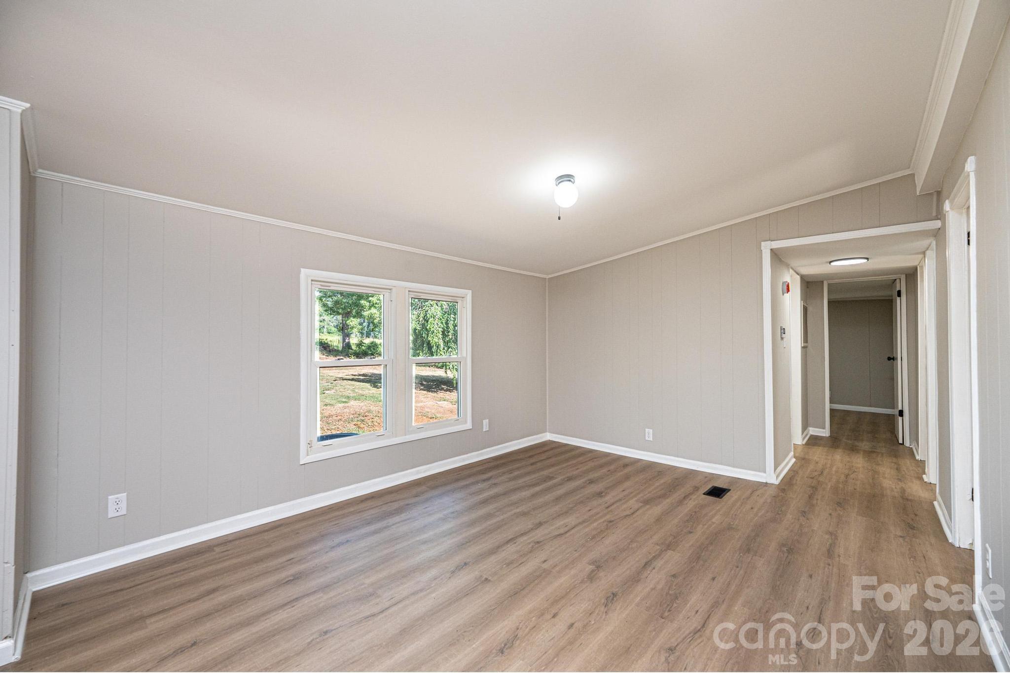 1143 Cheyenne Oaks Drive Property Photo 12