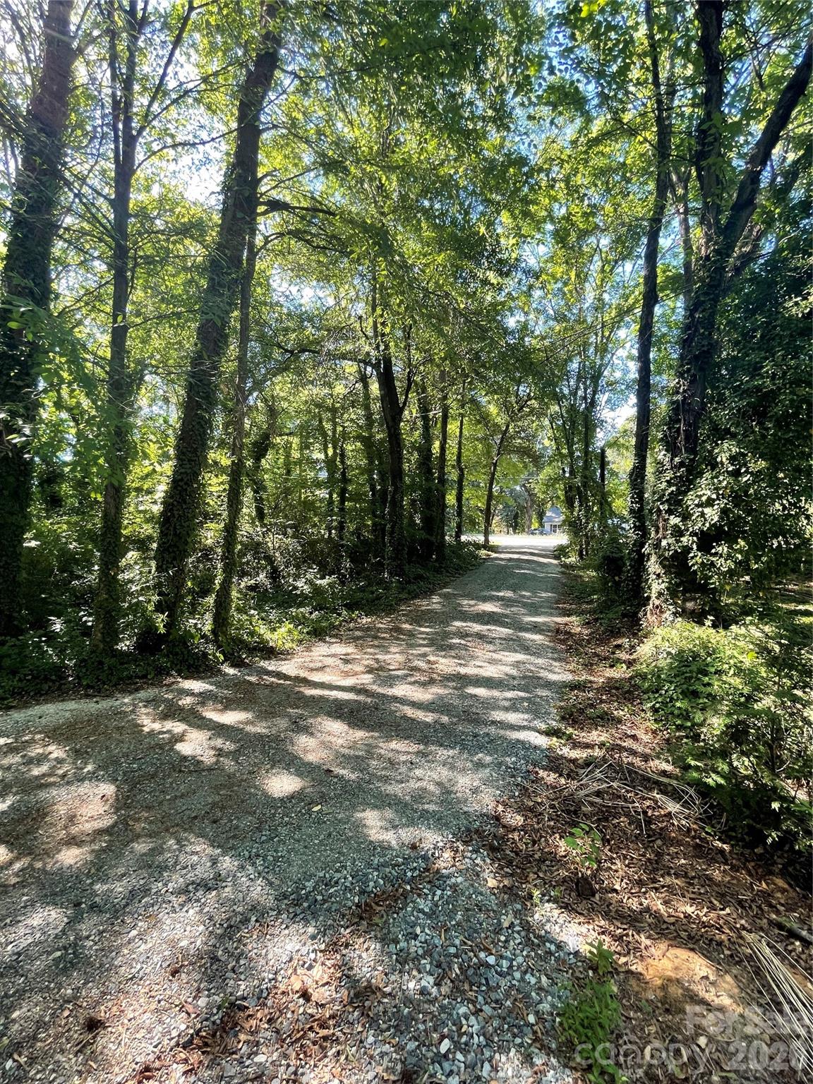 2507 Long Ferry Road Property Photo 3