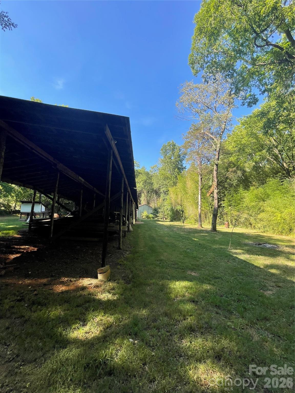 2507 Long Ferry Road Property Photo 9