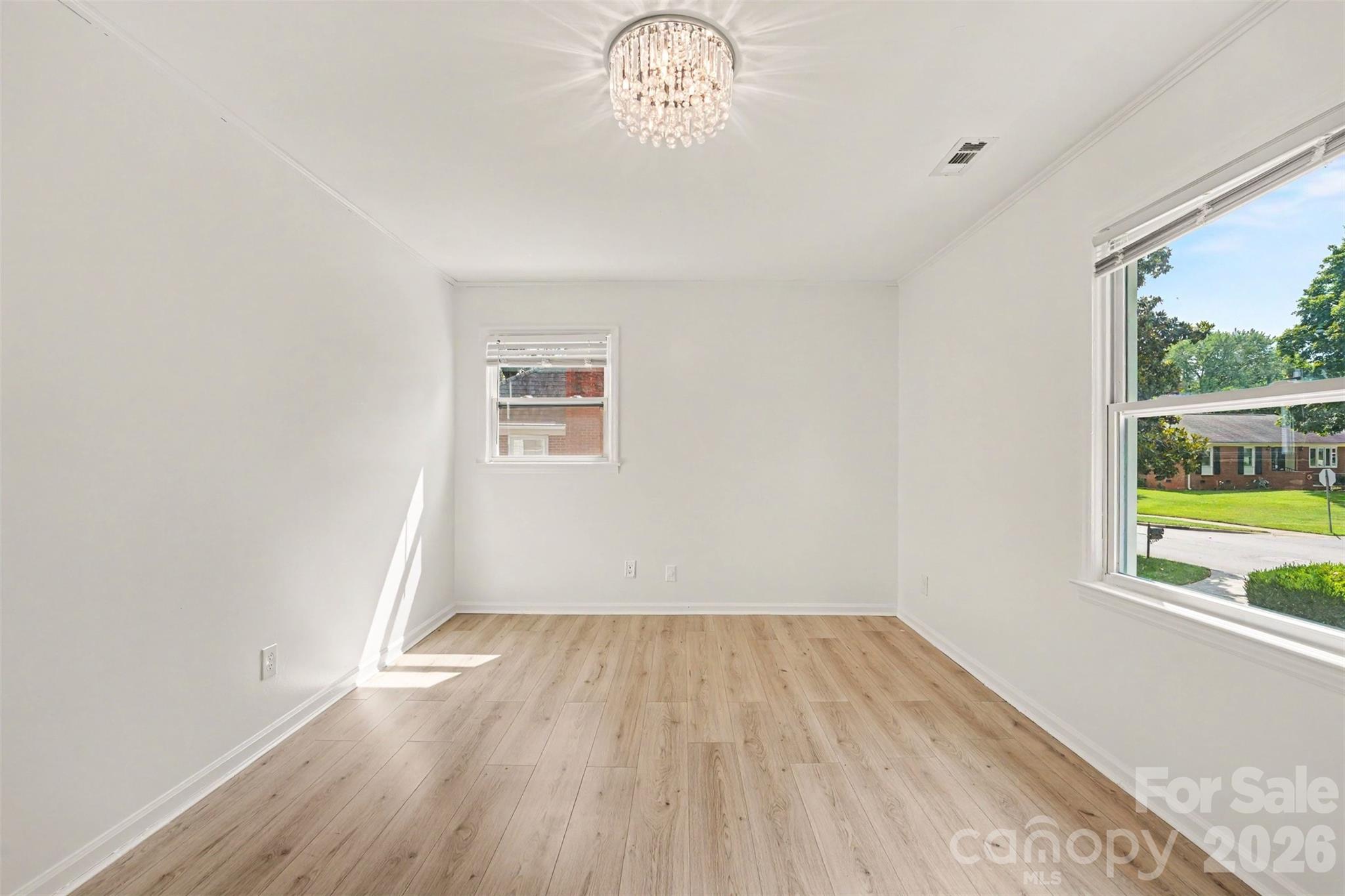 5901 Idlebrook Drive Property Photo 19