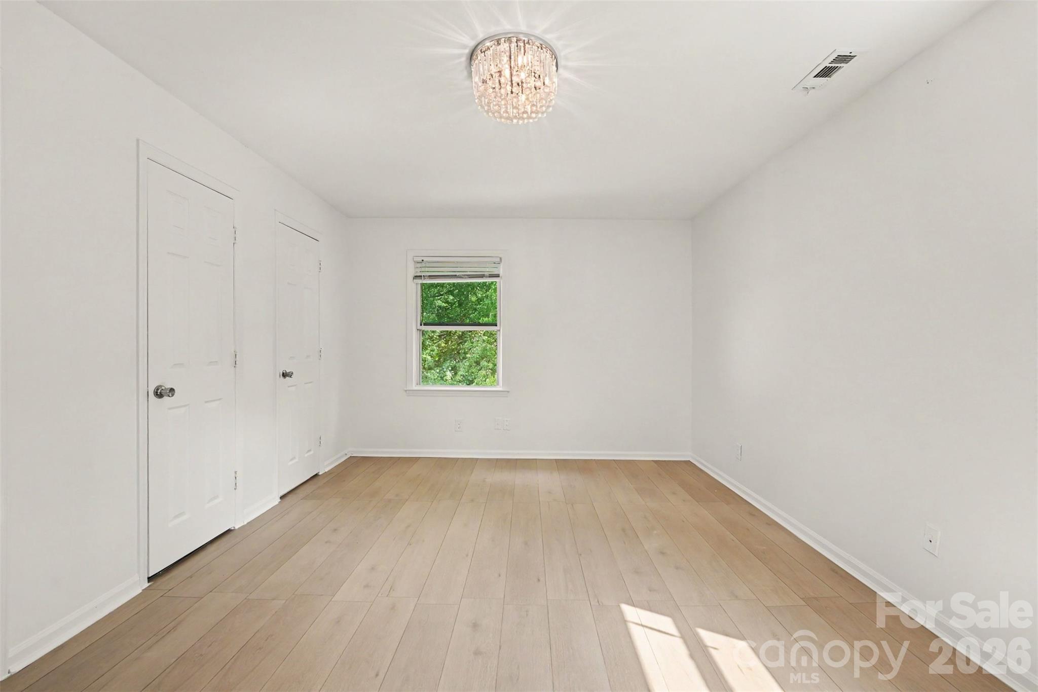 5901 Idlebrook Drive Property Photo 21