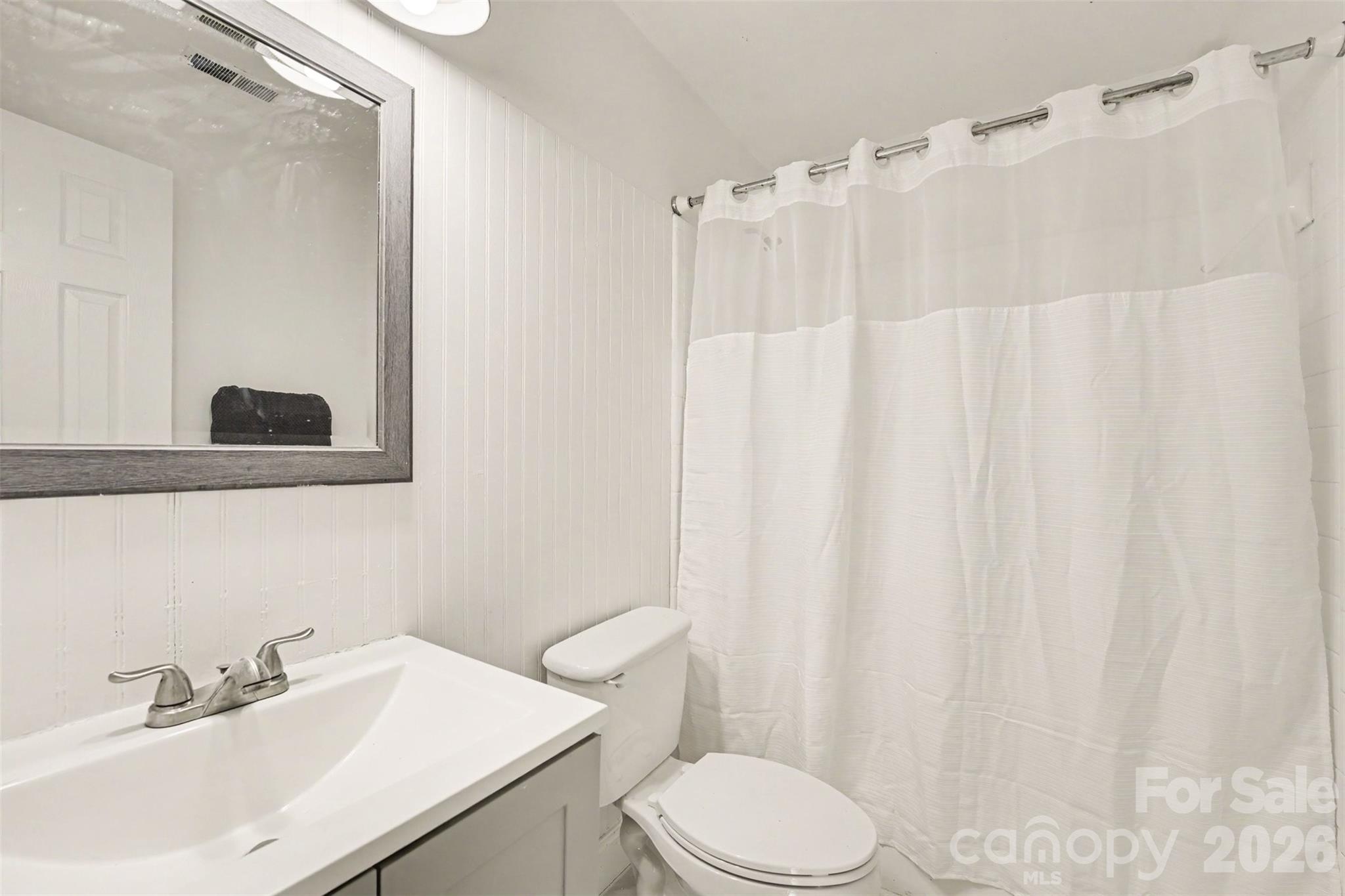 5901 Idlebrook Drive Property Photo 24