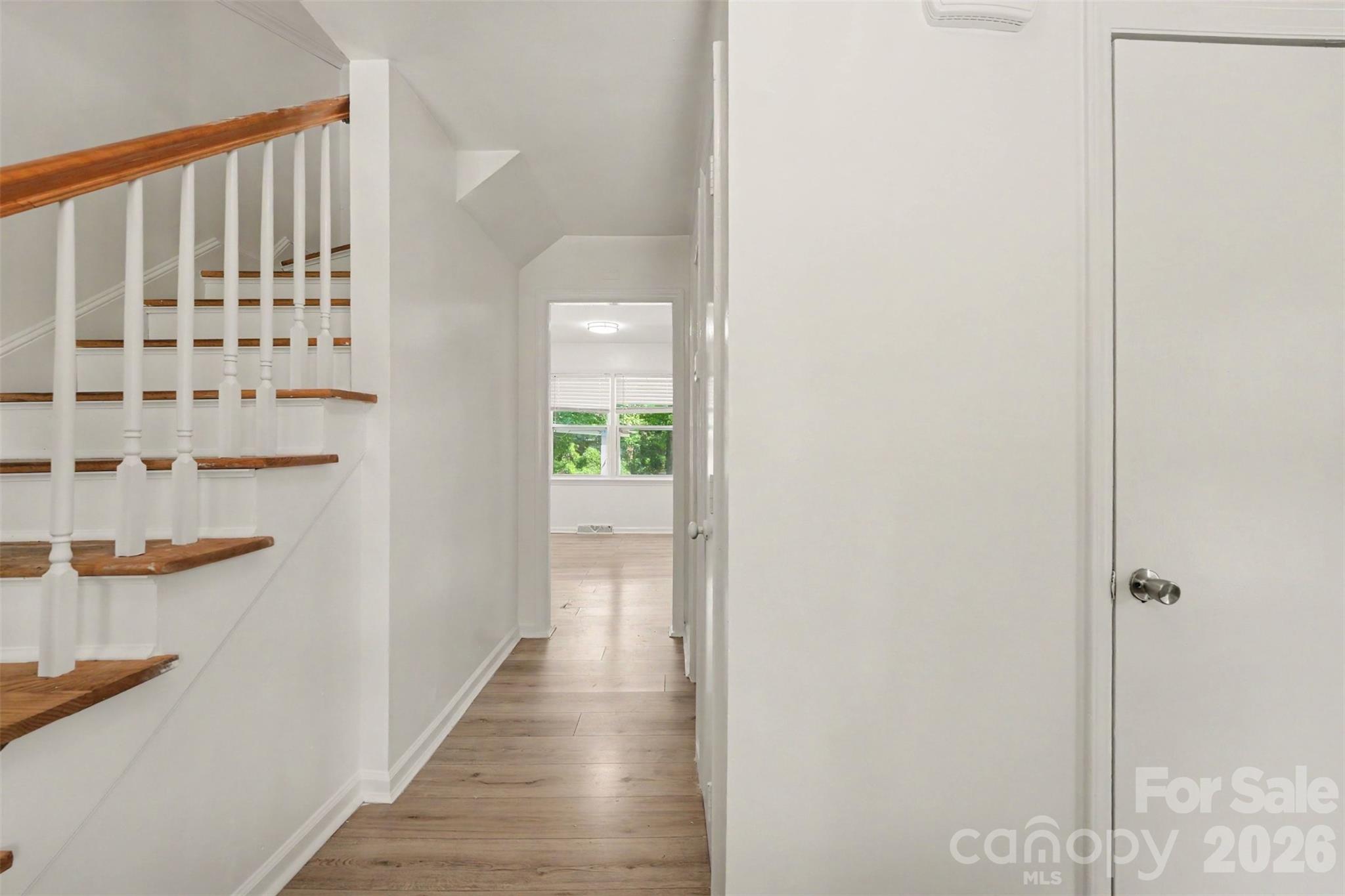 5901 Idlebrook Drive Property Photo 25