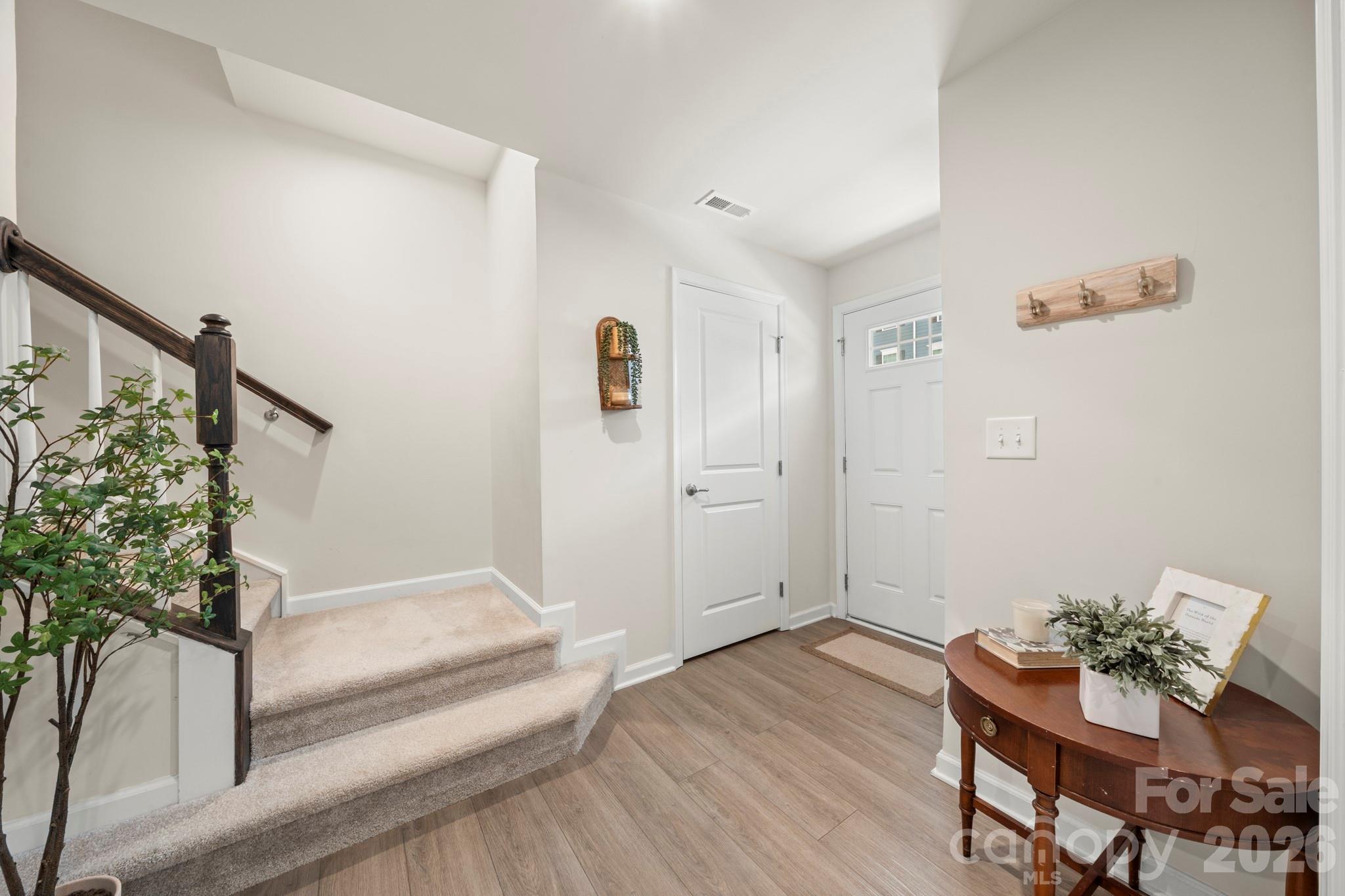 2410 Autumn Olive Lane Property Photo 3
