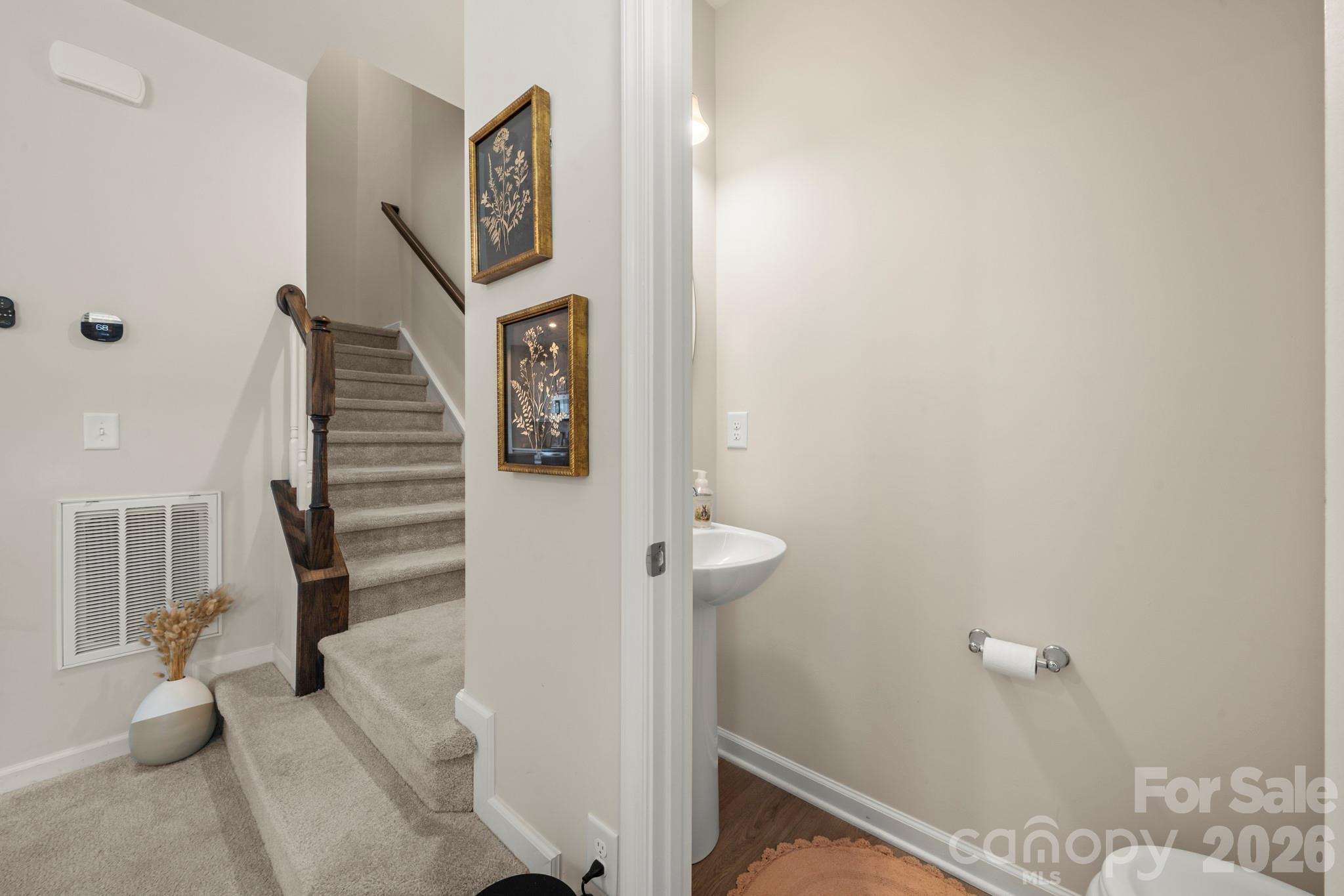 2410 Autumn Olive Lane Property Photo 10