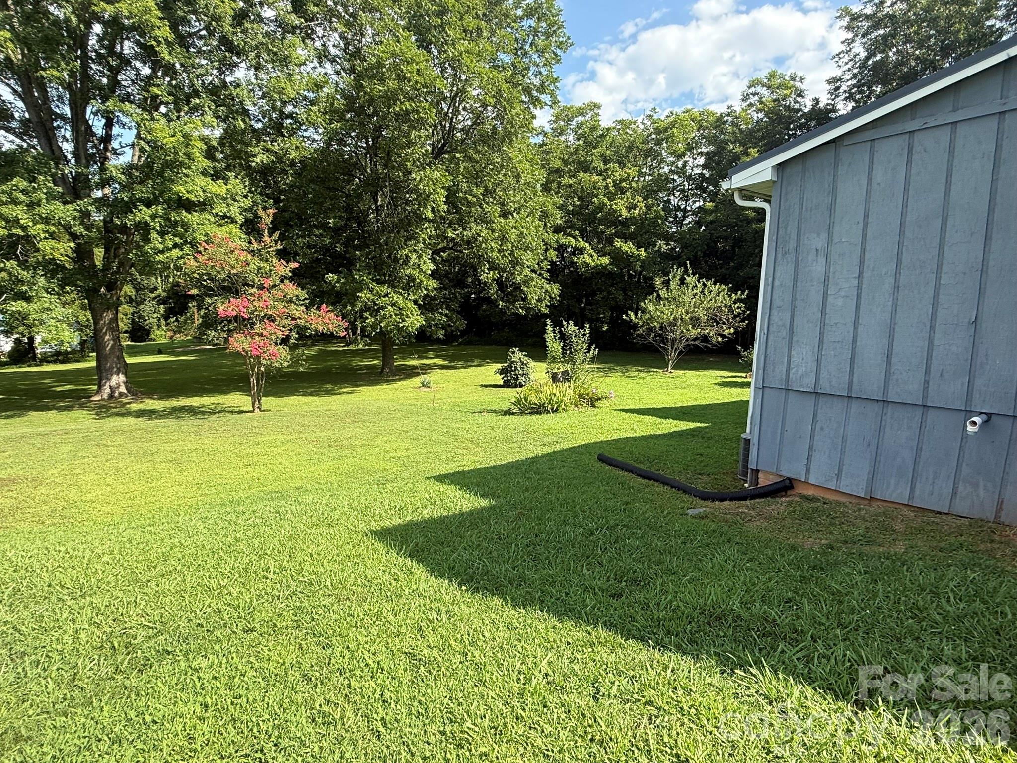 304 Main Avenue Property Photo 4