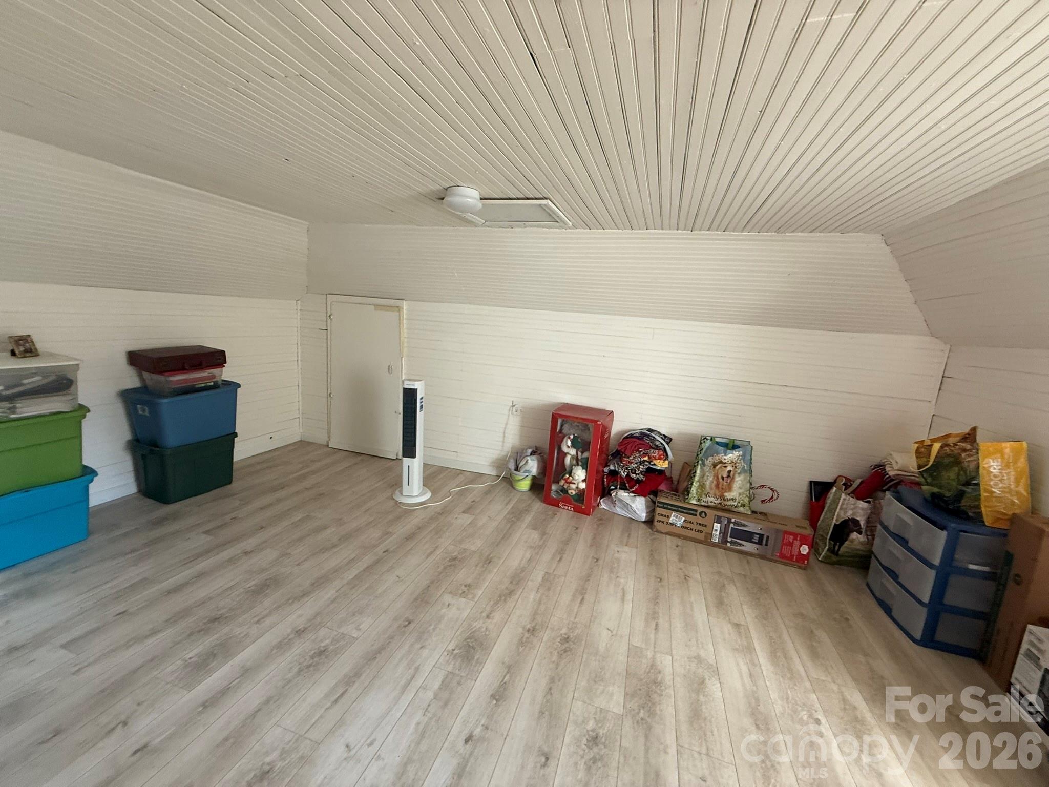 304 Main Avenue Property Photo 18