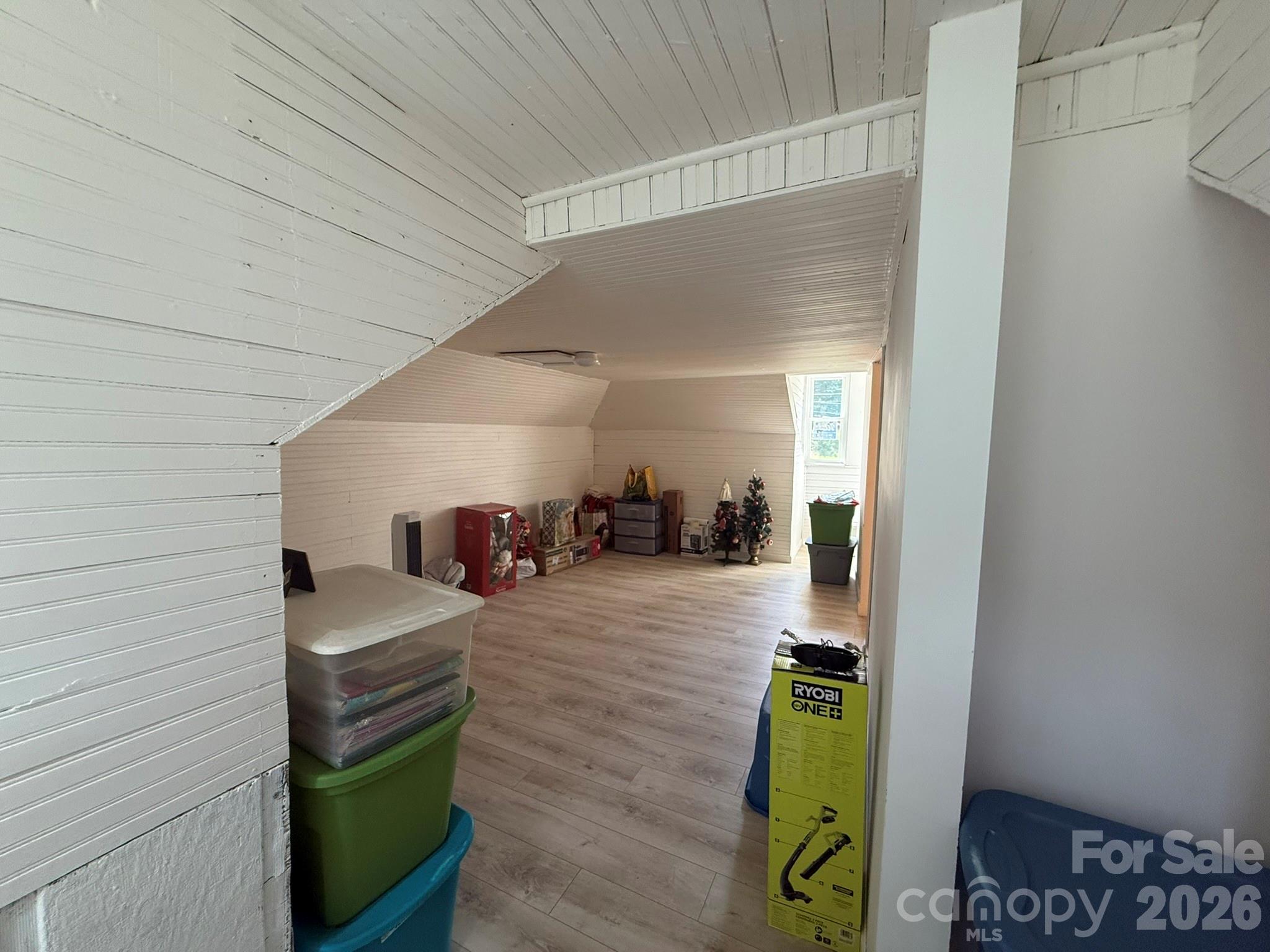 304 Main Avenue Property Photo 19