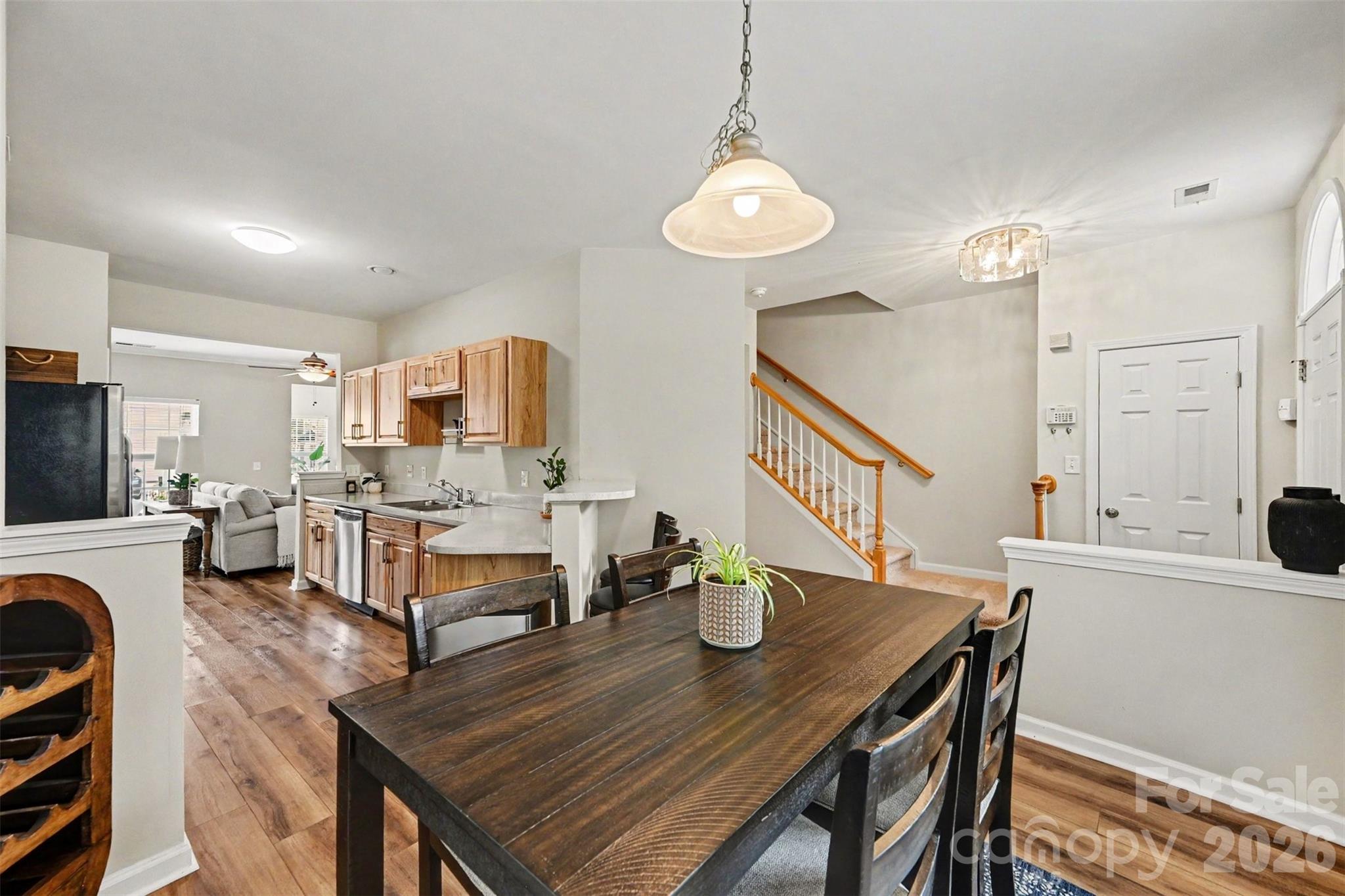 929 Coolsprings Lane Property Photo 4