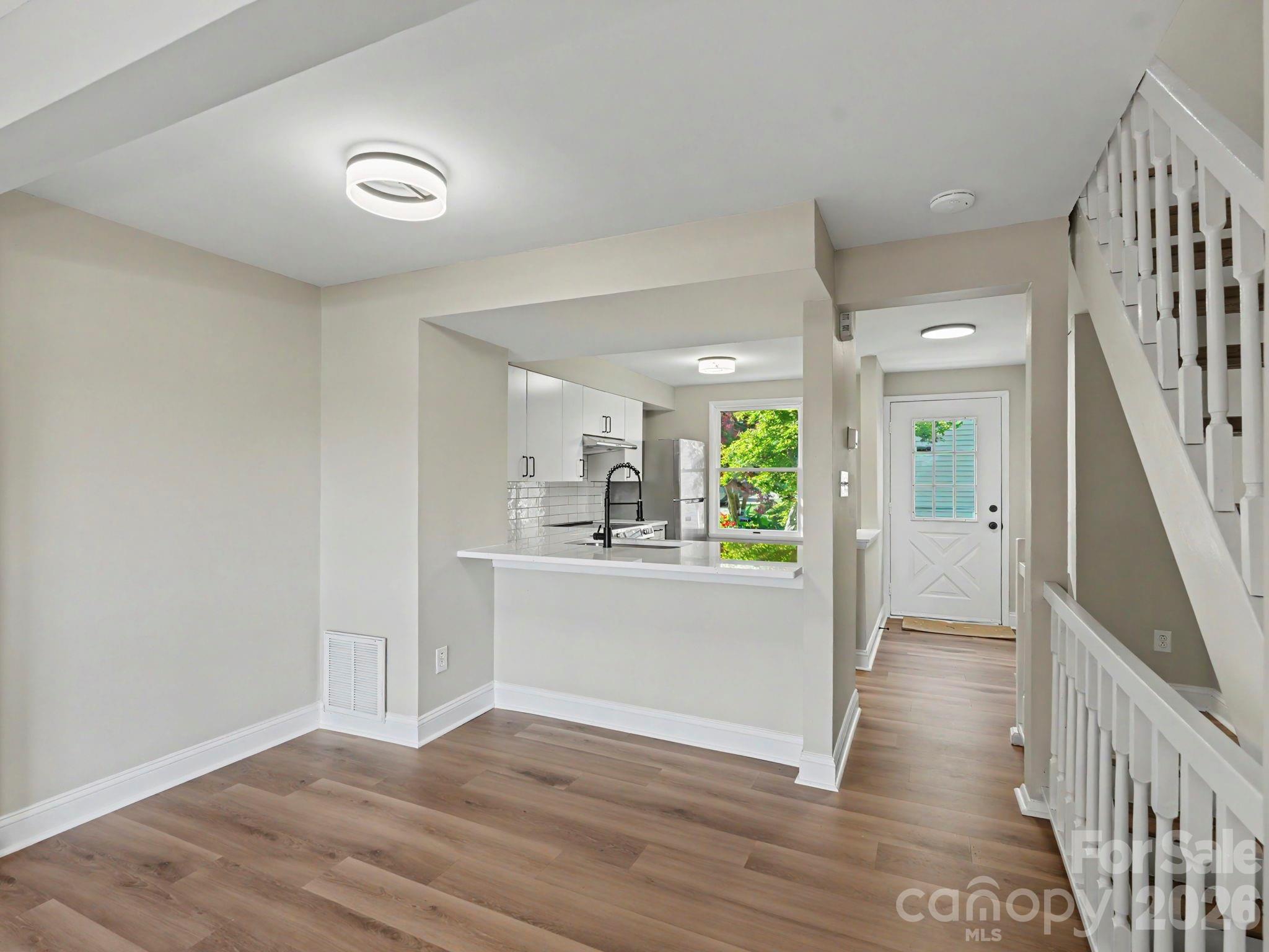 7321 Pebblestone Drive B Property Photo 13