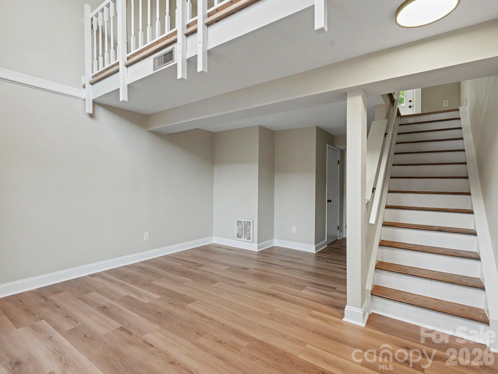 7321 Pebblestone Drive B Property Photo 26