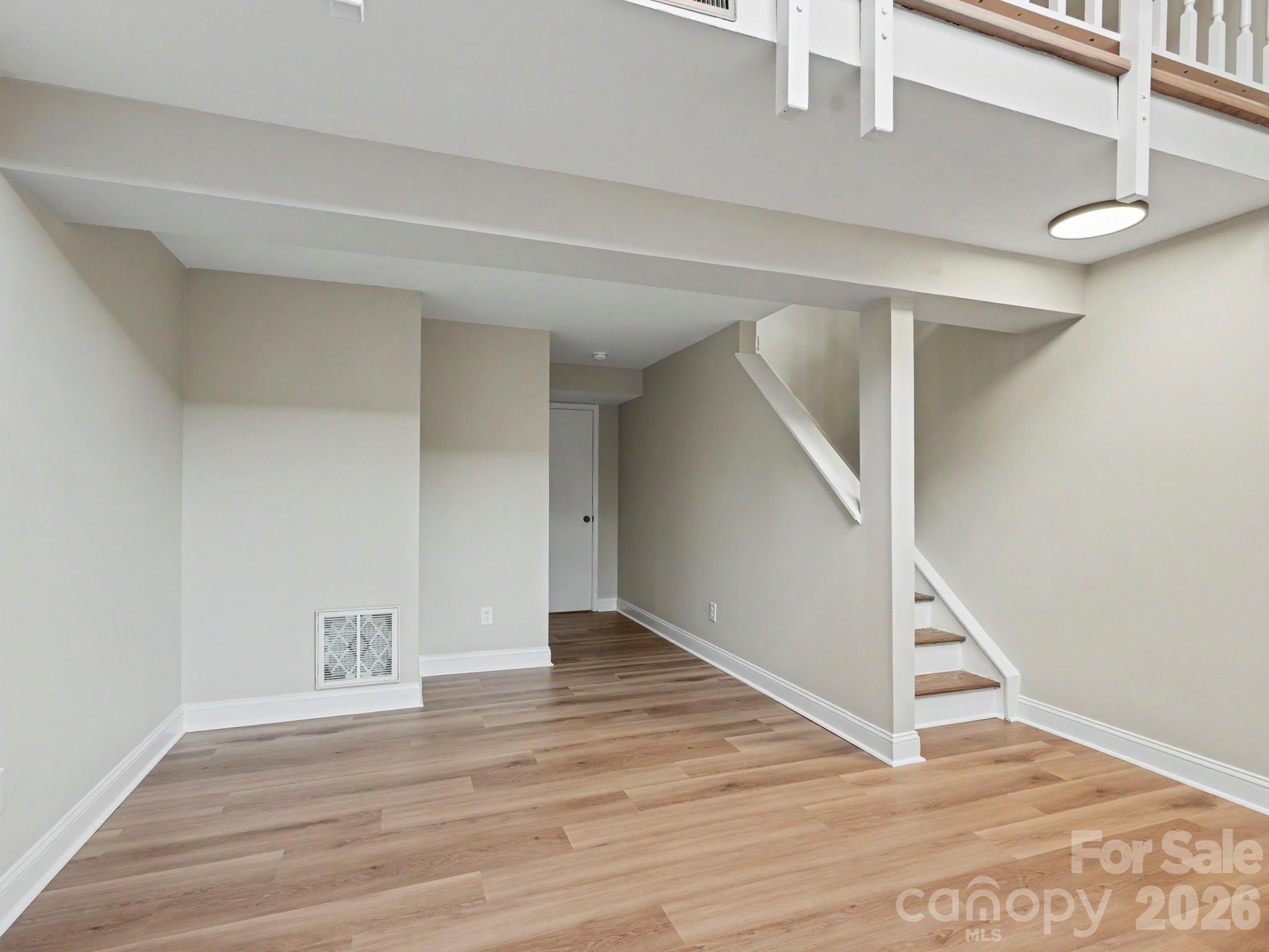 7321 Pebblestone Drive B Property Photo 28