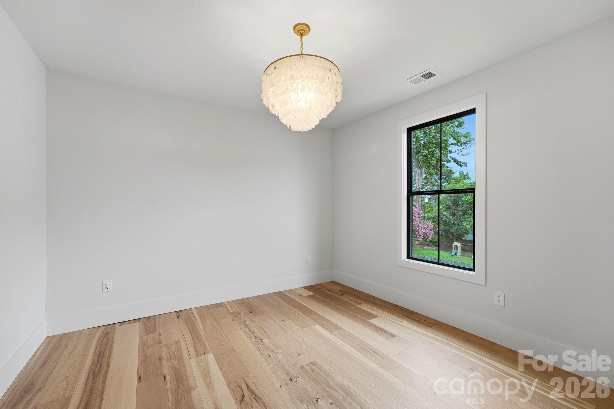 1412 Lyon Court Property Photo 42