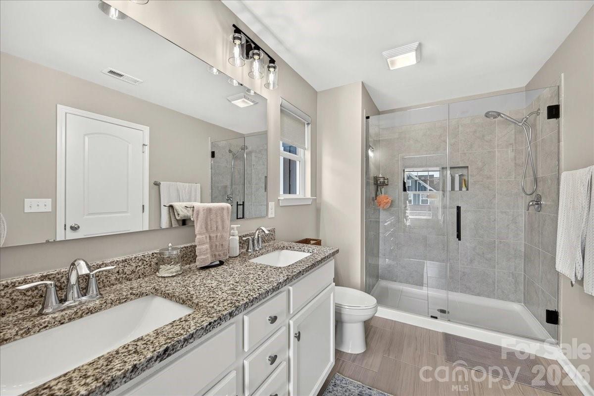 7585 Hartsfield Drive Property Photo 28