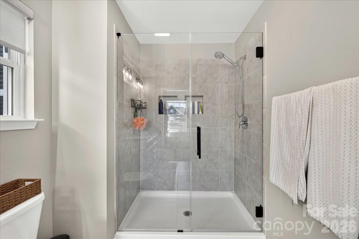 7585 Hartsfield Drive Property Photo 29