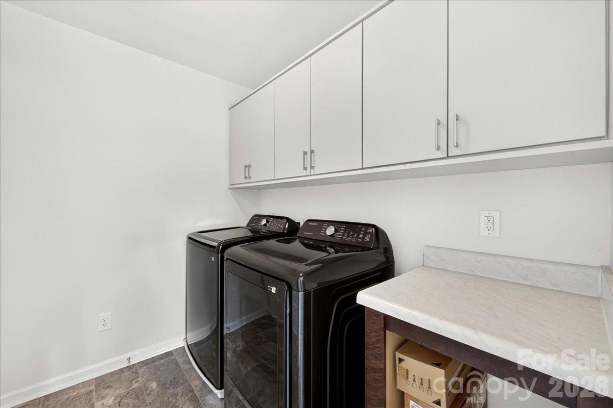 7585 Hartsfield Drive Property Photo 38